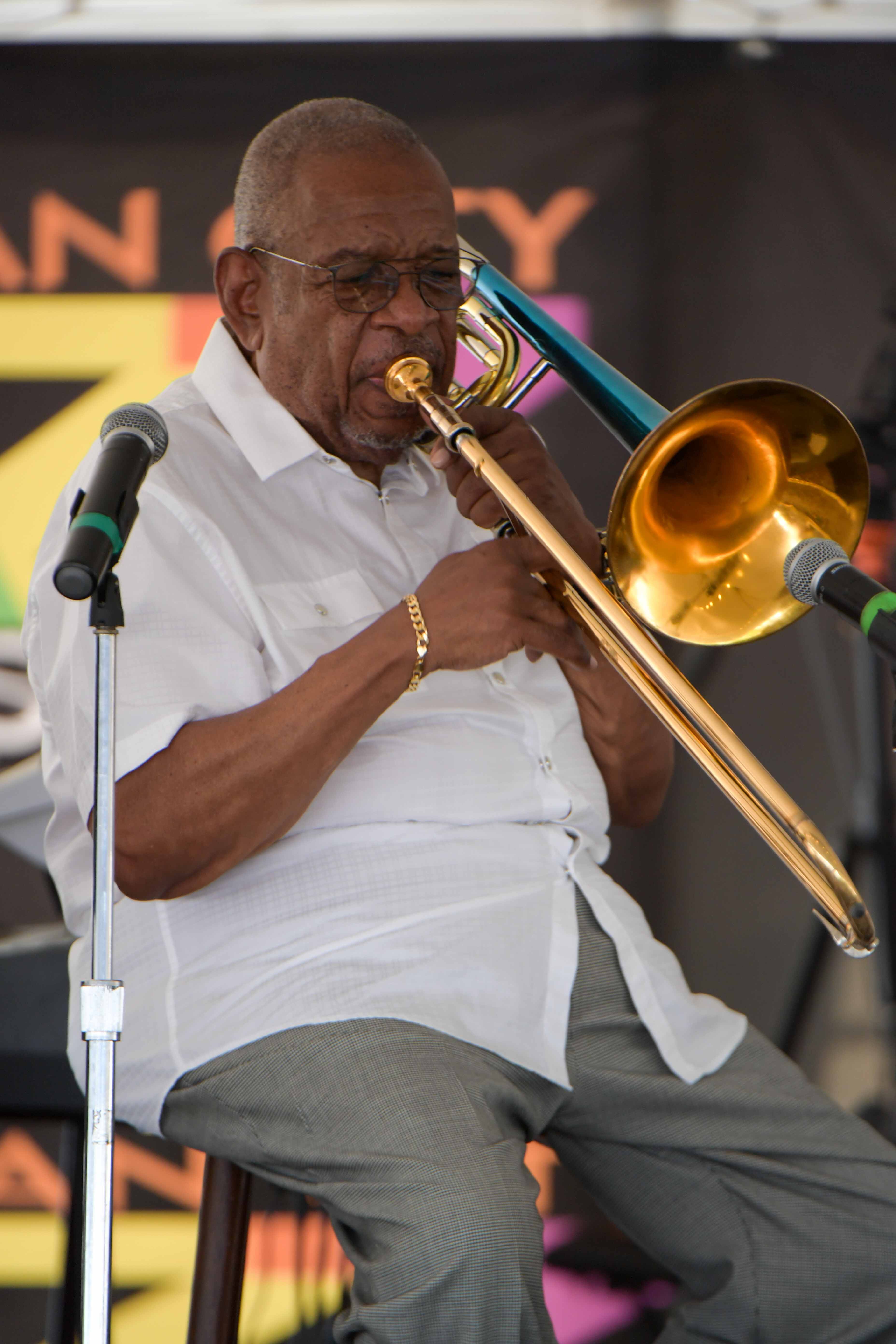 Fred Wesley - trombone