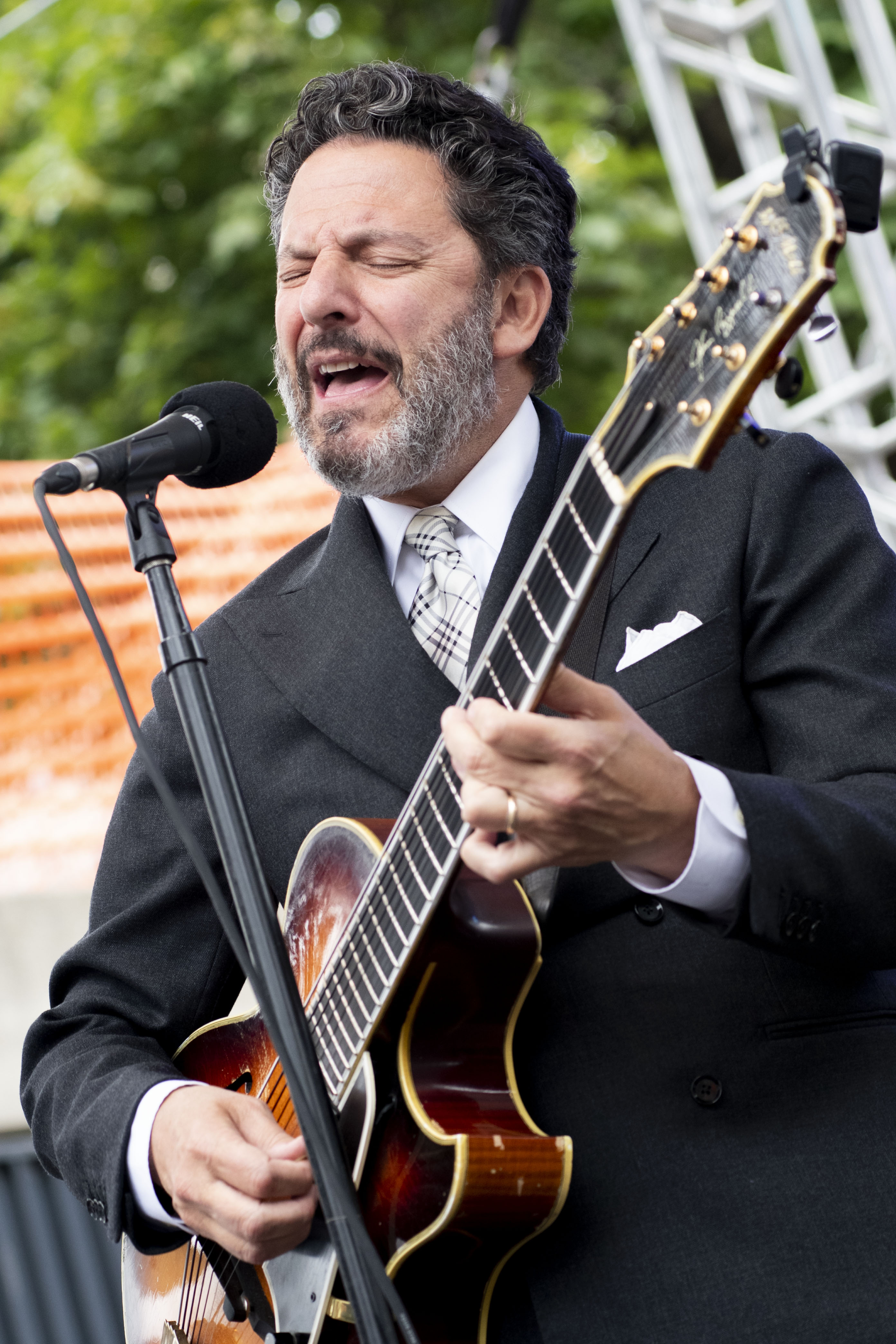 John Pizzarelli