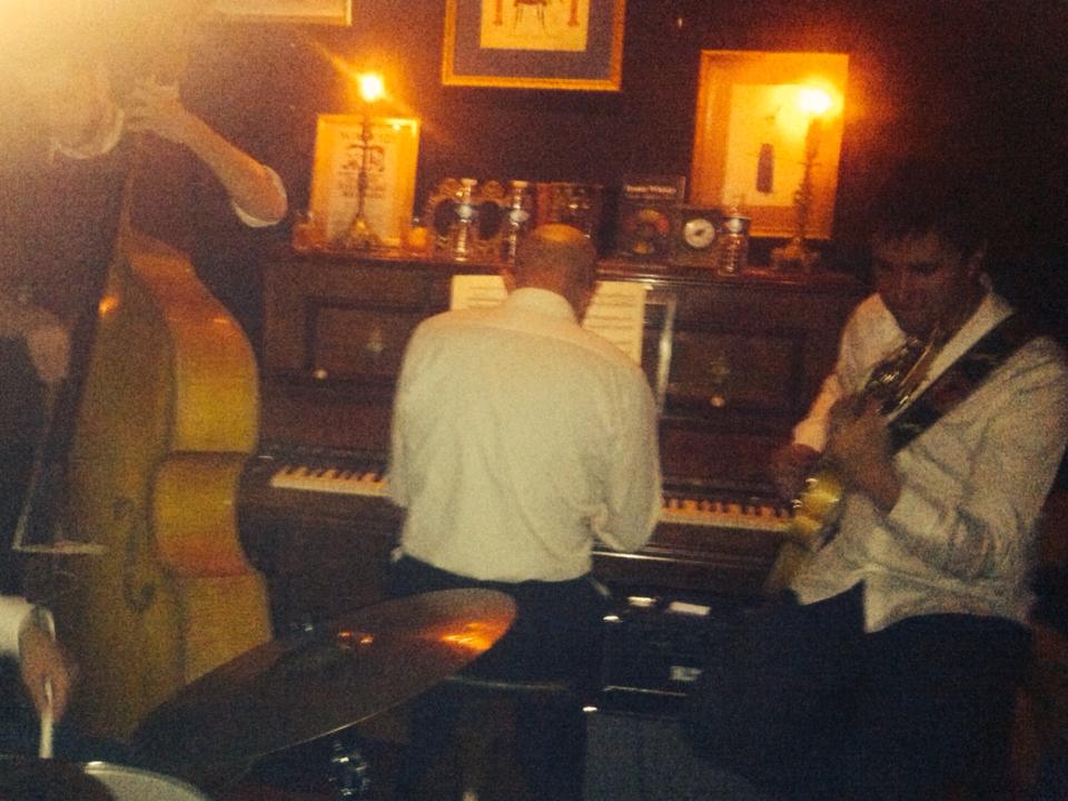 Blaine Bar