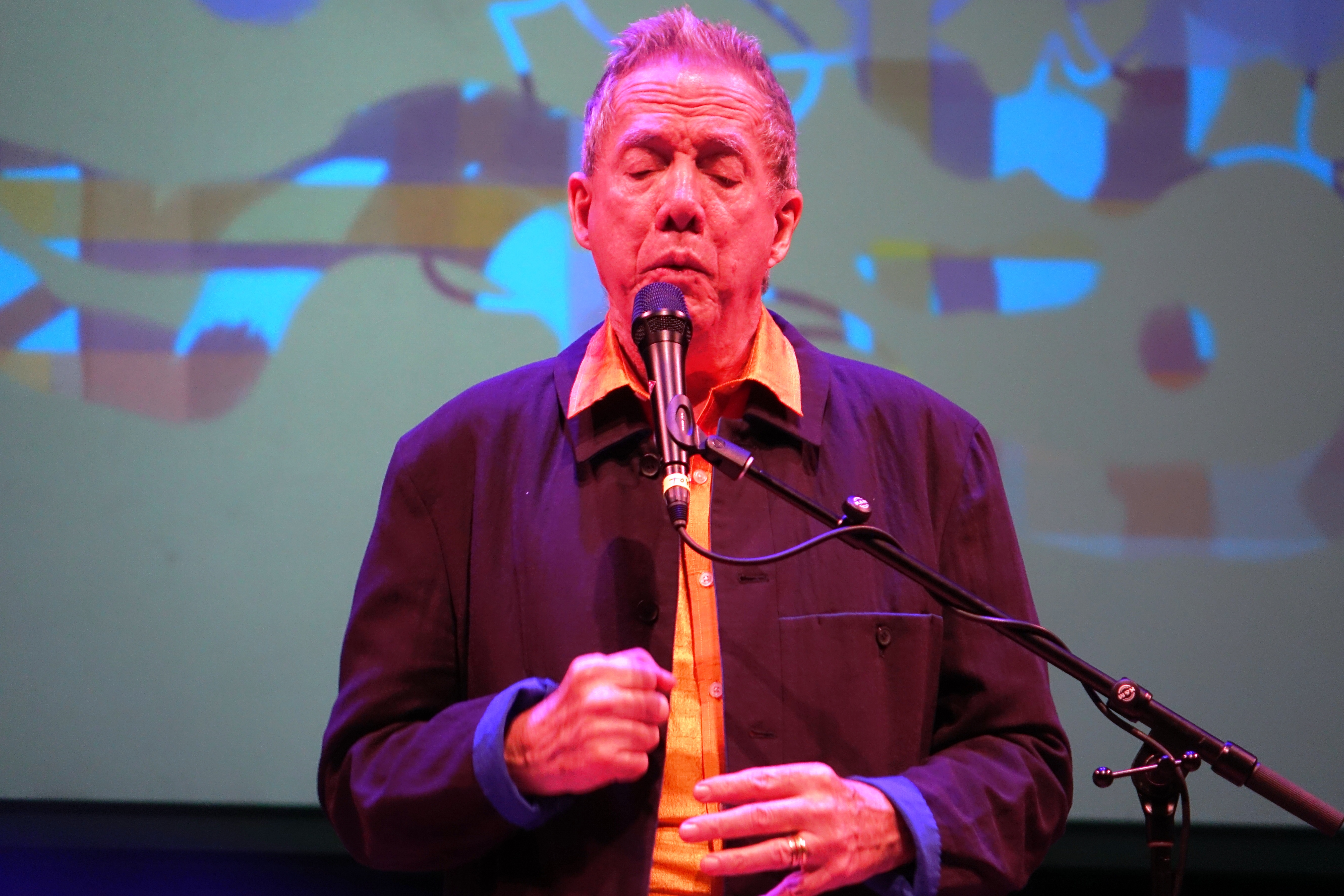 Thomas Buckner at Roulette, Brooklyn in May 2018