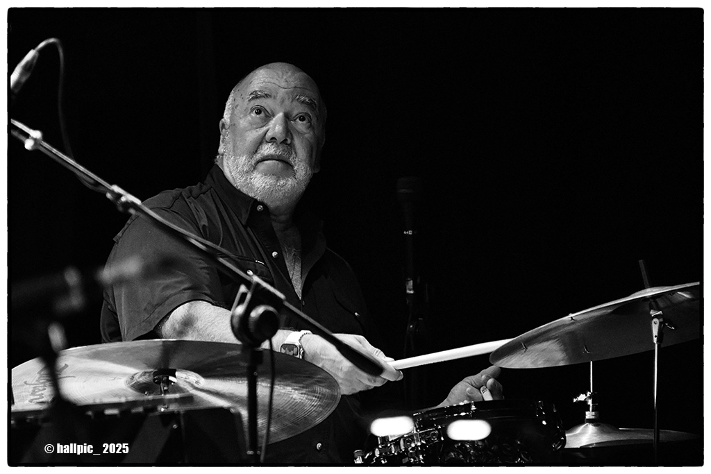 Peter Erskine & the Dr. Um Band feat. Mike Mainieri