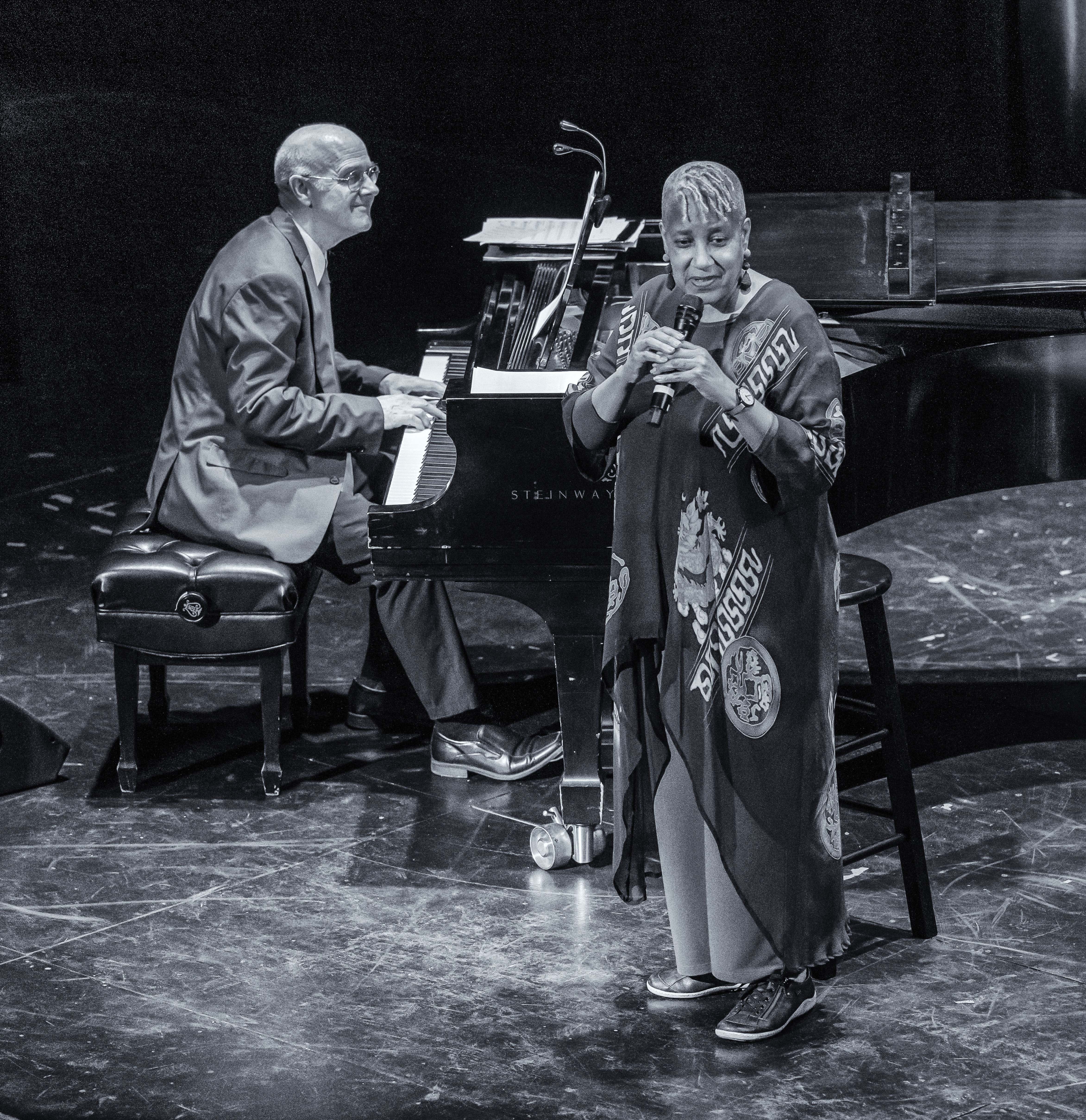Allen Farnham, René Marie