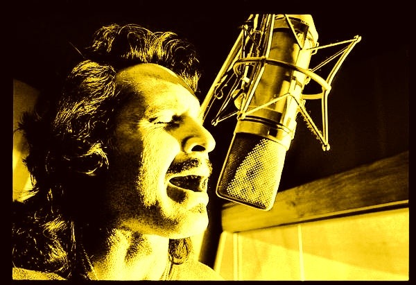 Tony Adamo a New Voice with Nu-Masters and a Funky Nu-Sound
