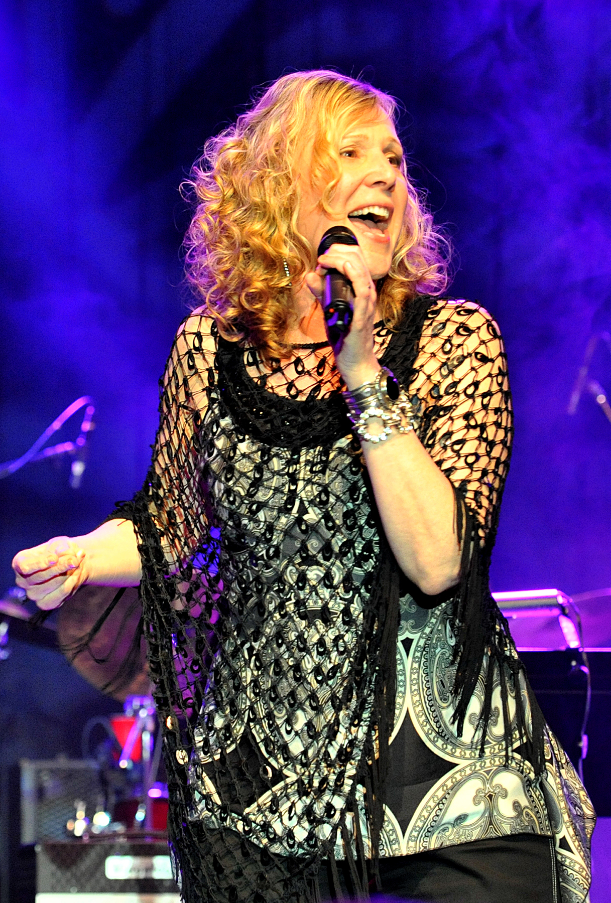 Leora Cashe