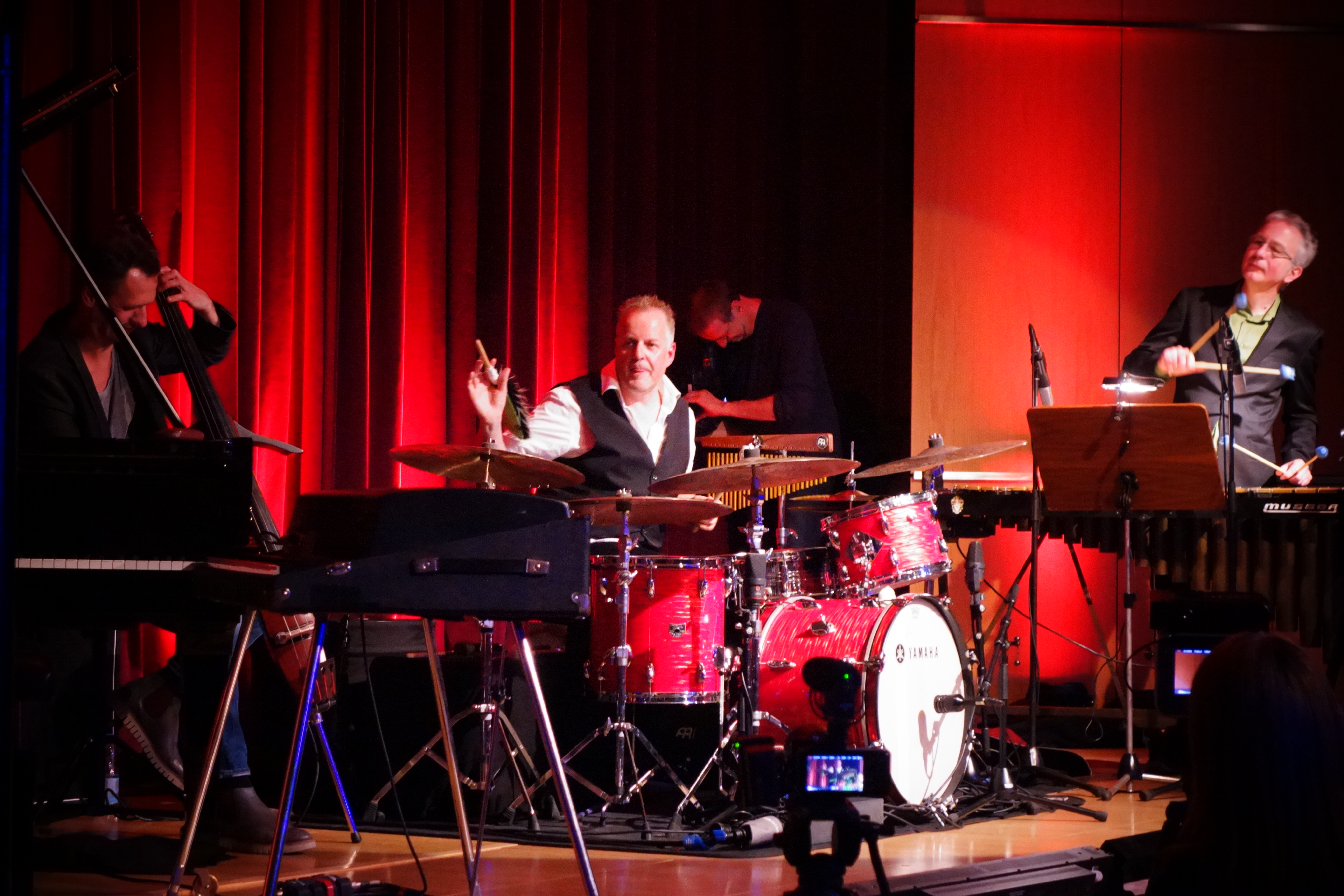 Christian Diener, Wolfgang Haffner, Christopher Dell - Jazzfest Bonn 2018