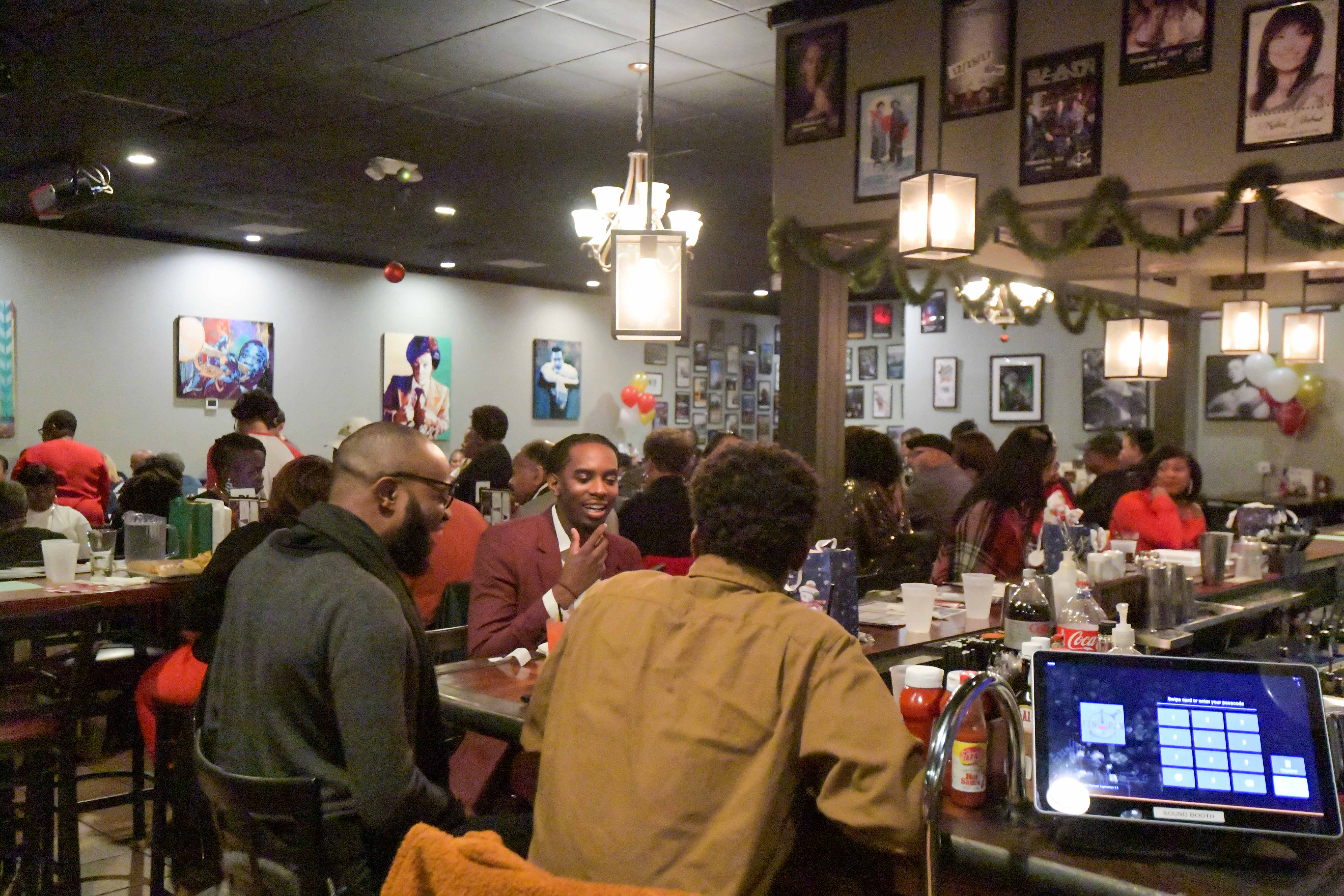 jazz fans at The Tin Pan