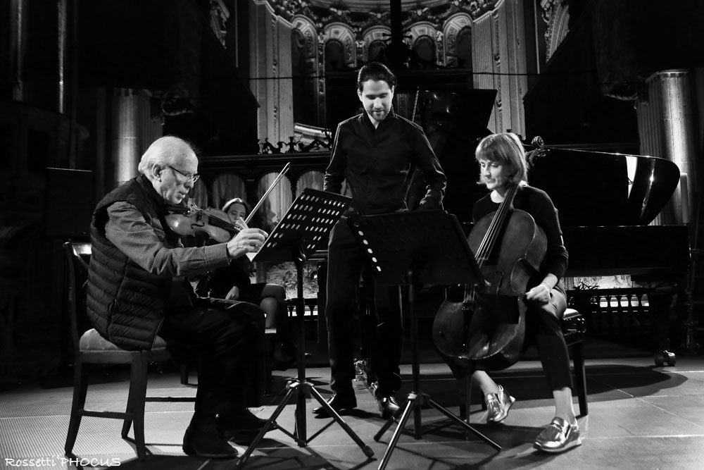 Gidon Kremer Trio