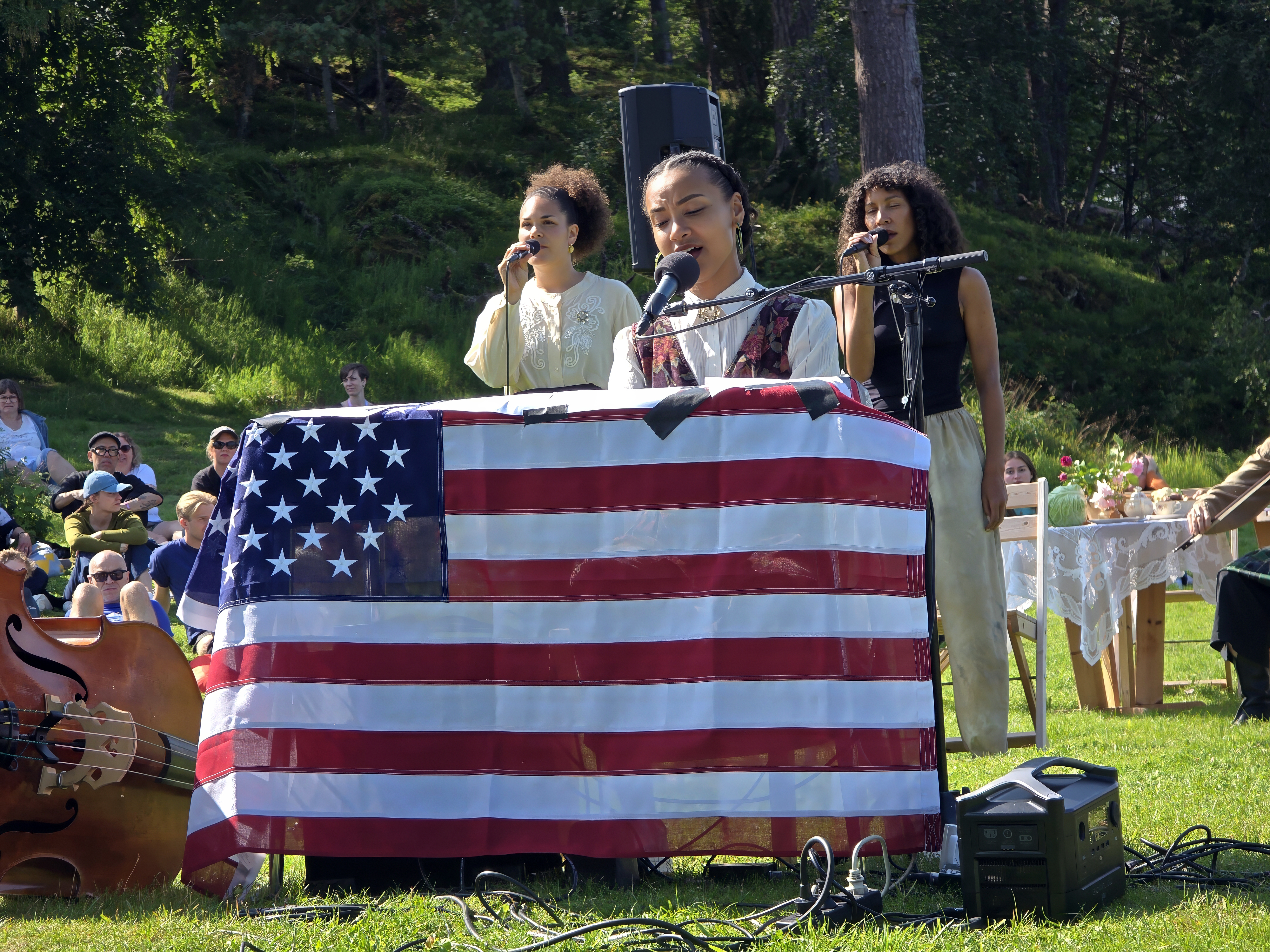 Charlotte Dos Santos, Sarah Camille Osmundsen and Esperanza Spalding at  Hjertøya, Moldejazz 2026 — jazz photo by Daniel Mège | All About Jazz