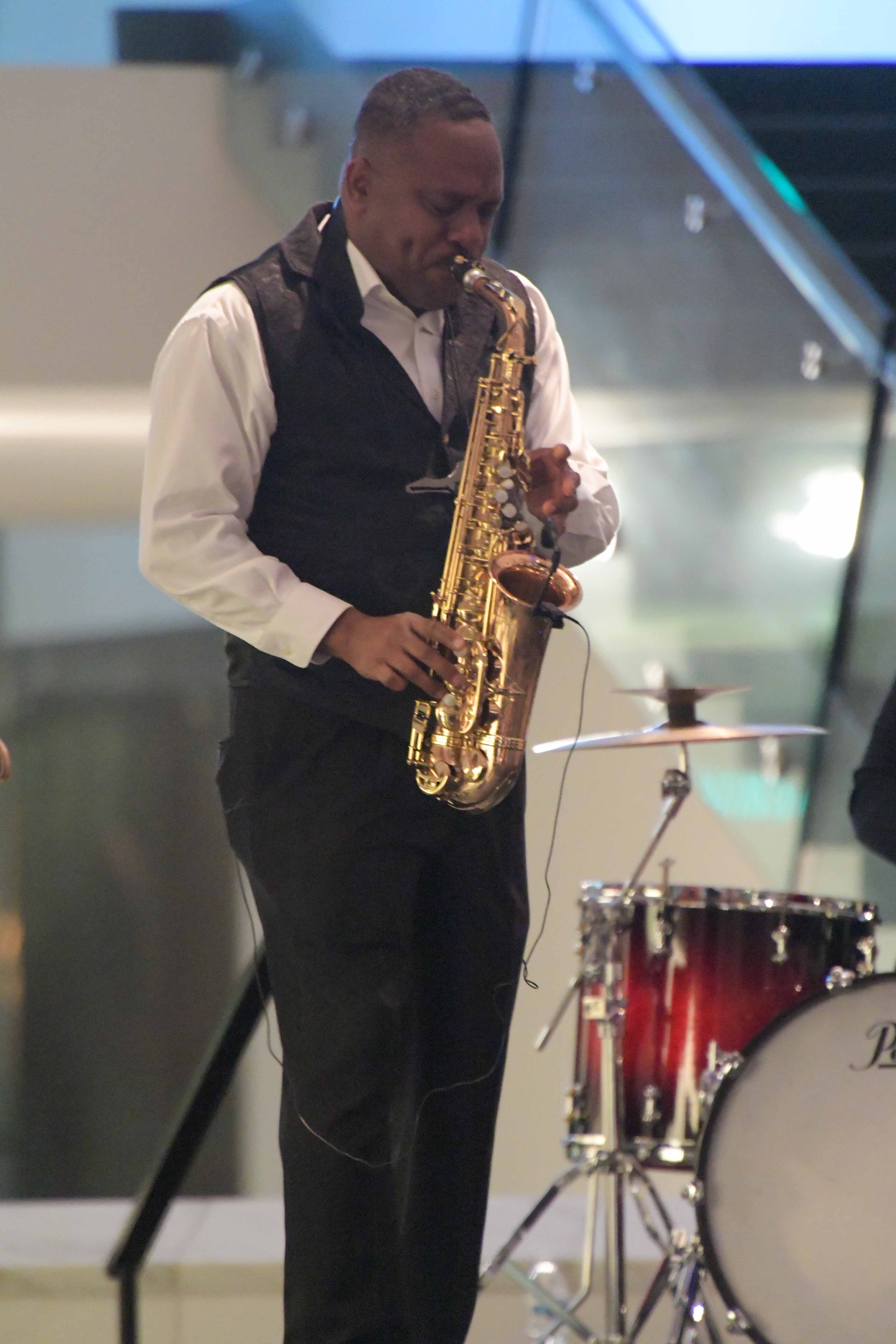 Marcus Click - tenor