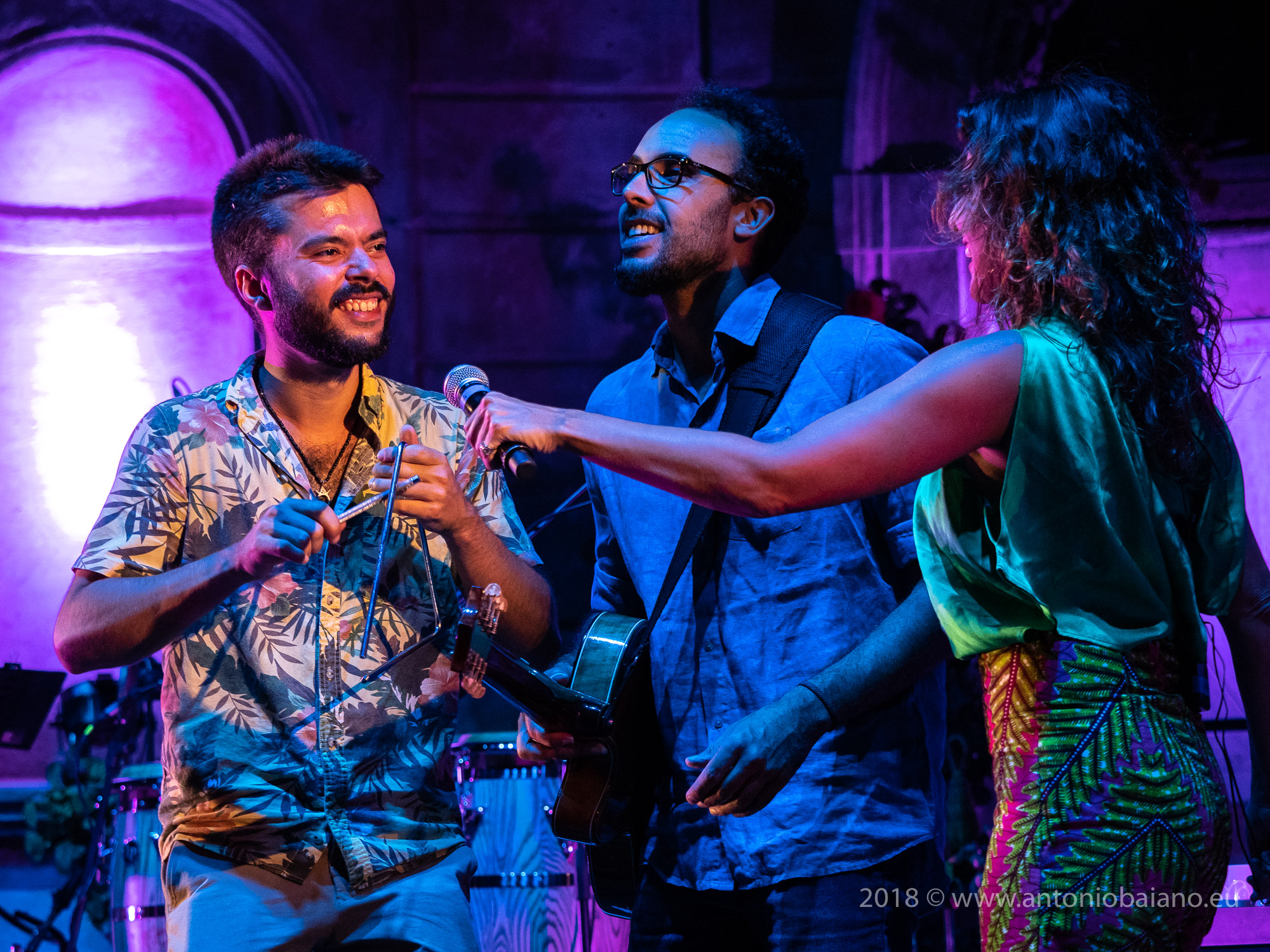 Thomas Harres, Bem Gil, Chiara Civello - Refavela 40