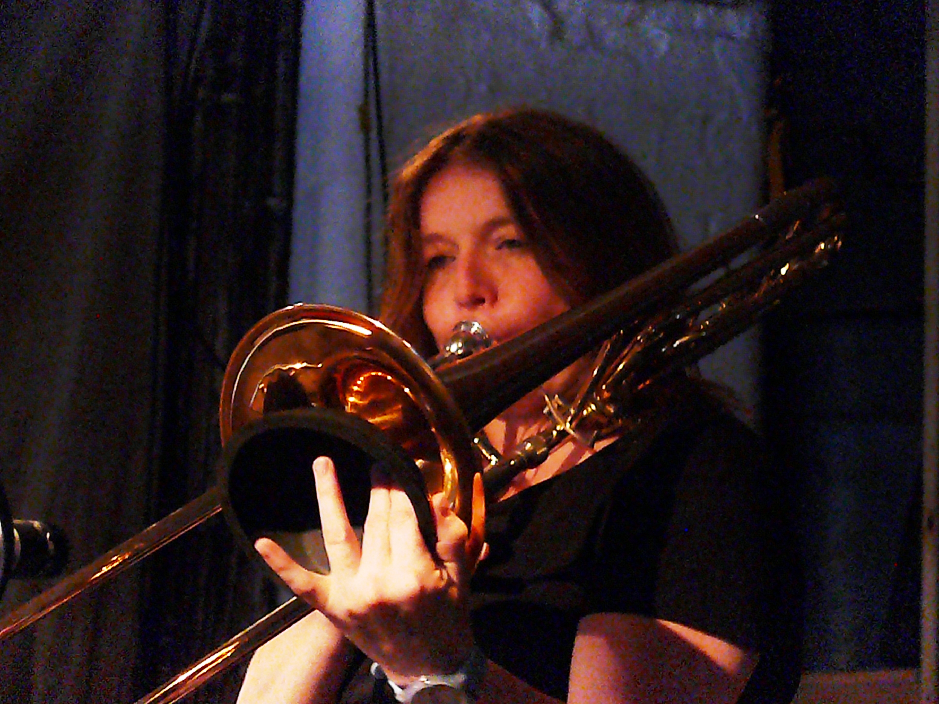 Sarah Gail Brand at Cafe Oto, London with the Deep Trouble Trio in July 2017