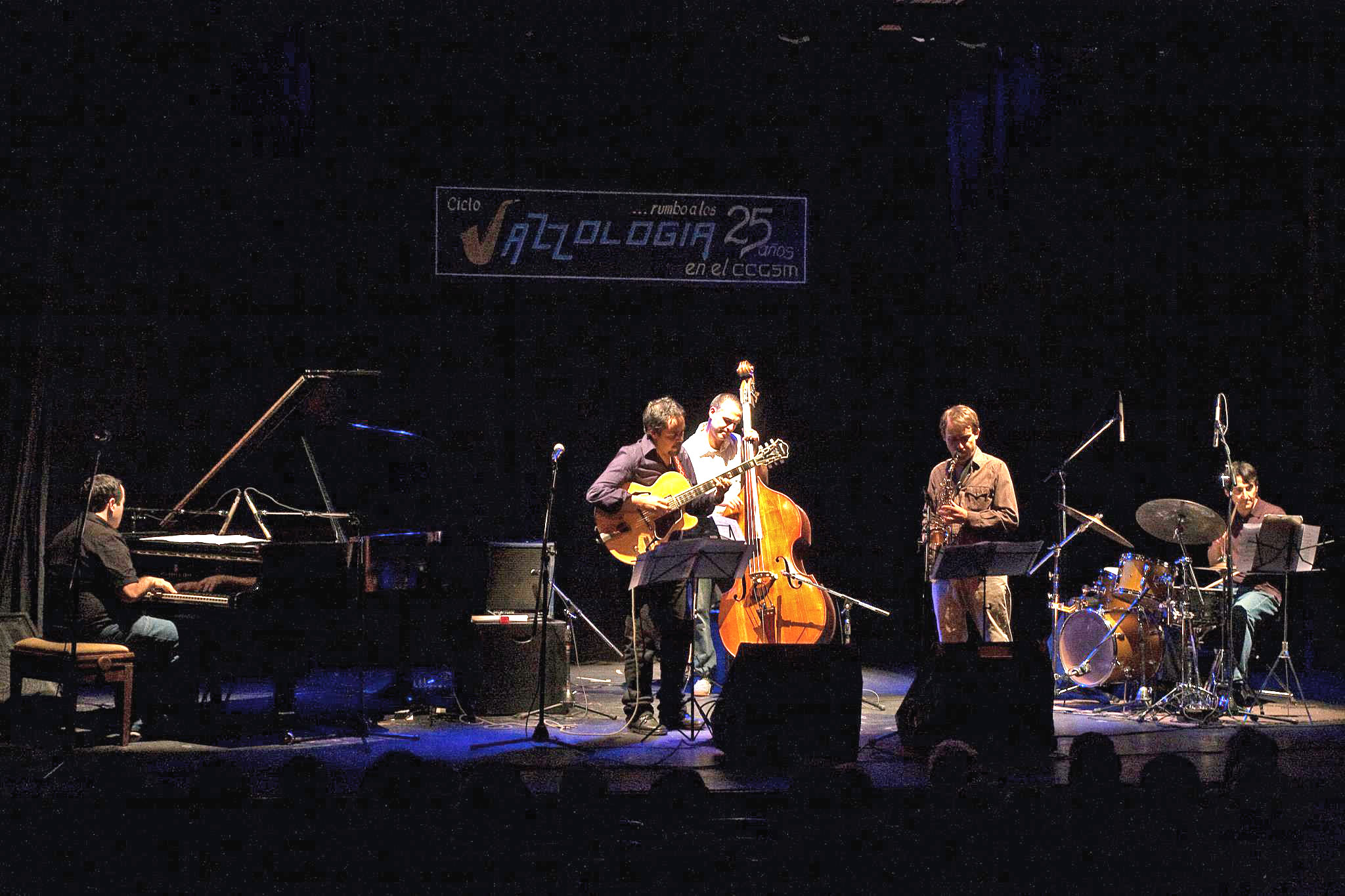 Leo Alvarez Quintet - Centro Cultural San Martin — jazz photo by Leo Alvarez | All About Jazz