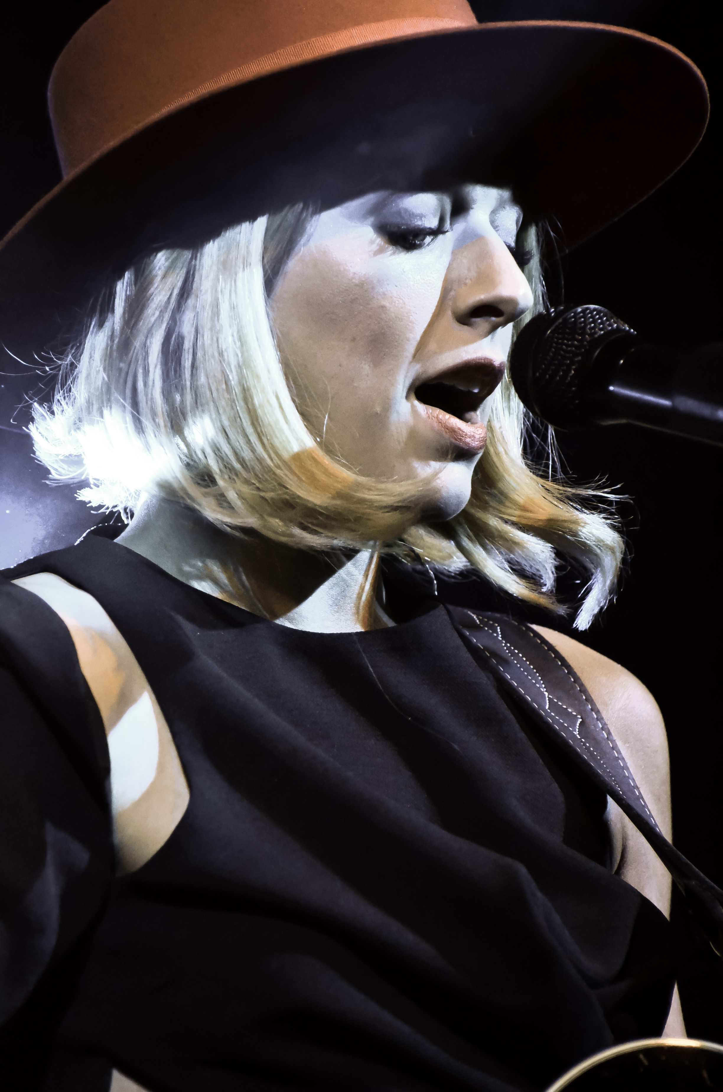 ZZ Ward at Irving Plaza on 9-18-2015.