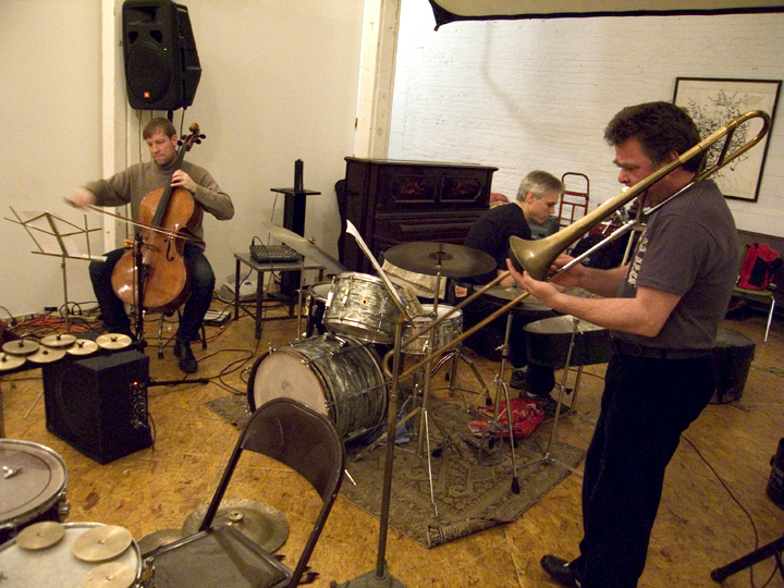 Gerry Hemingway w Alex Waterman + Wolter Wiebos - Issue Project Room 2008