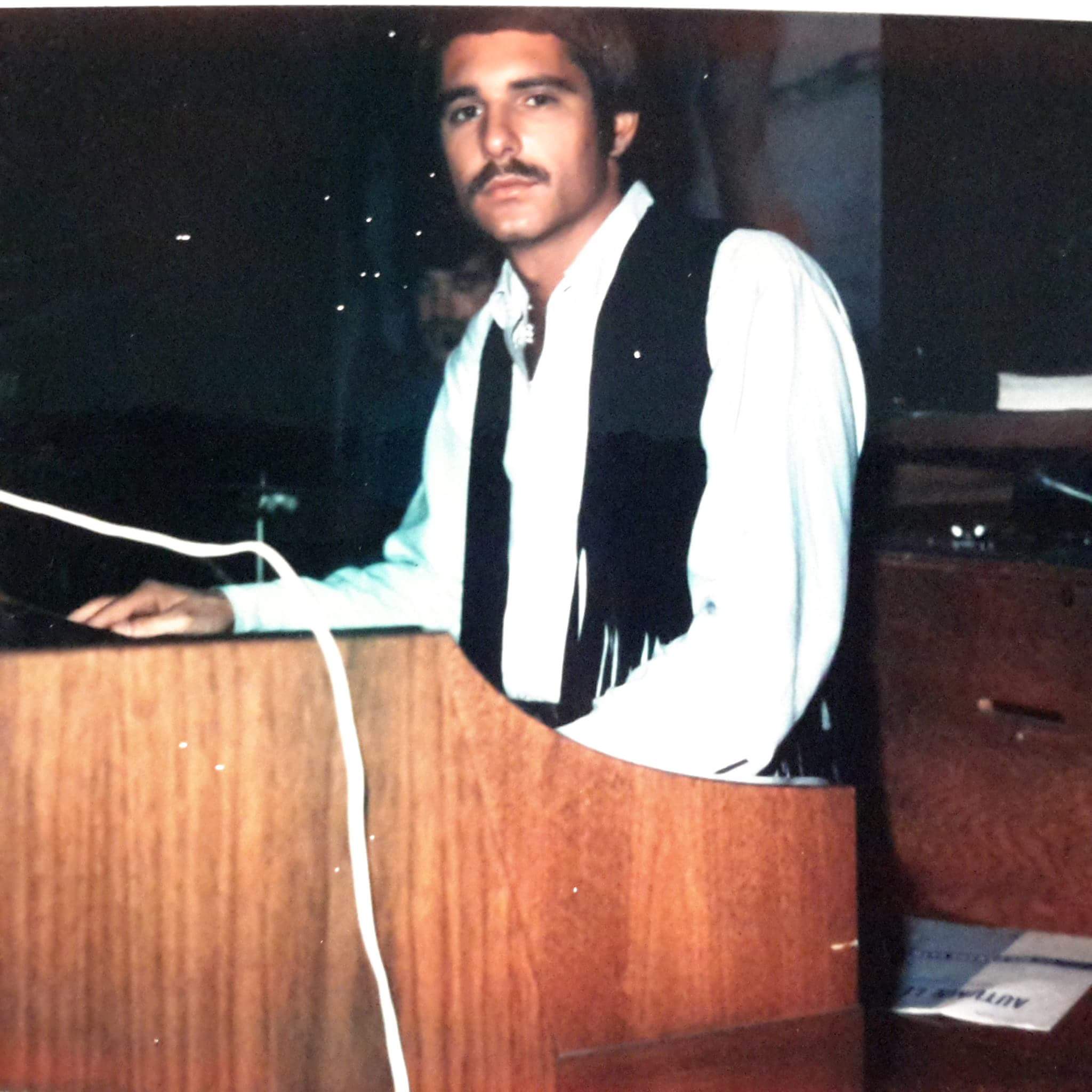 Dan Fogel Jazz Organist & his Hammond B-3 Jazz Organ Quartet