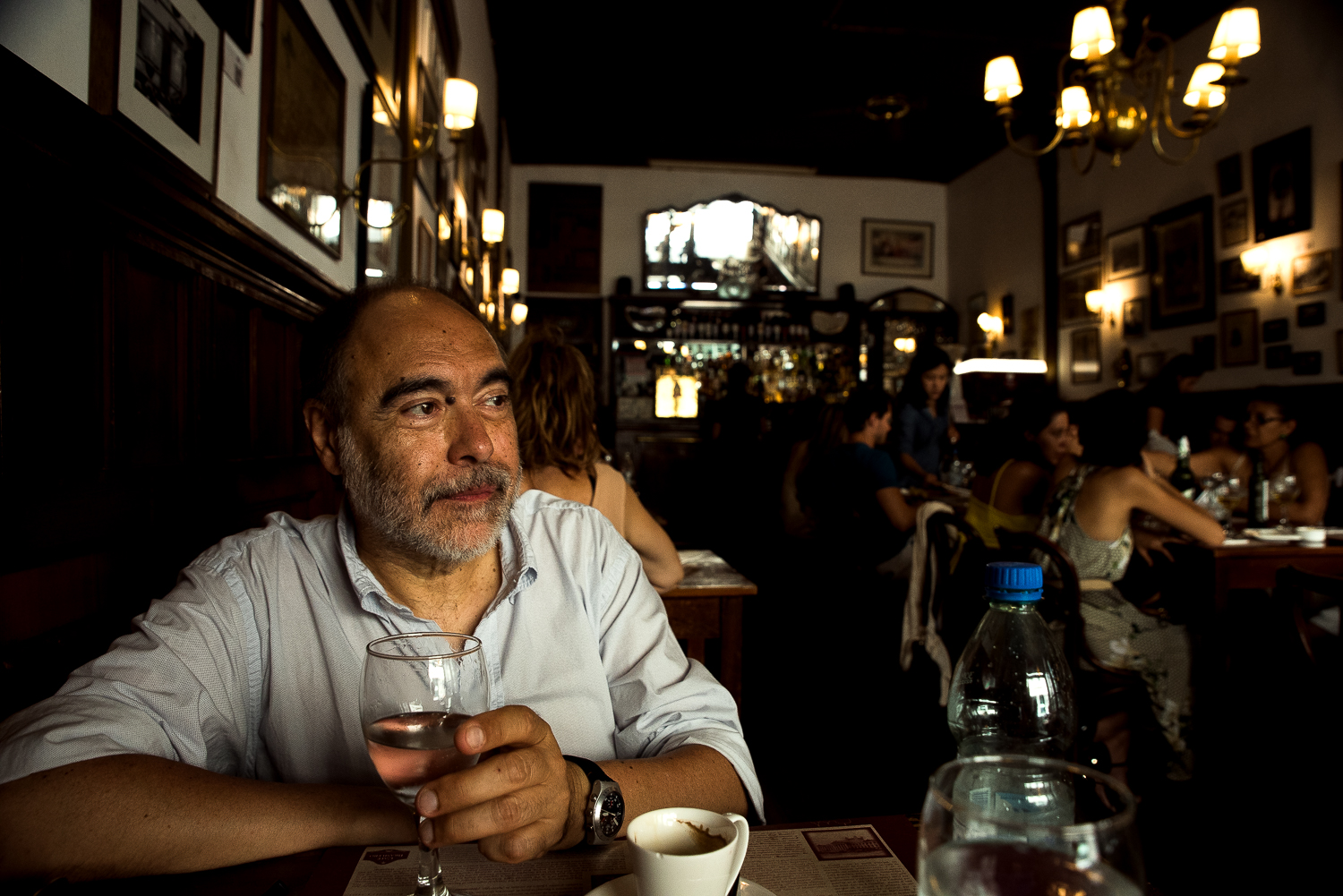 Pessano en Café Brasilero