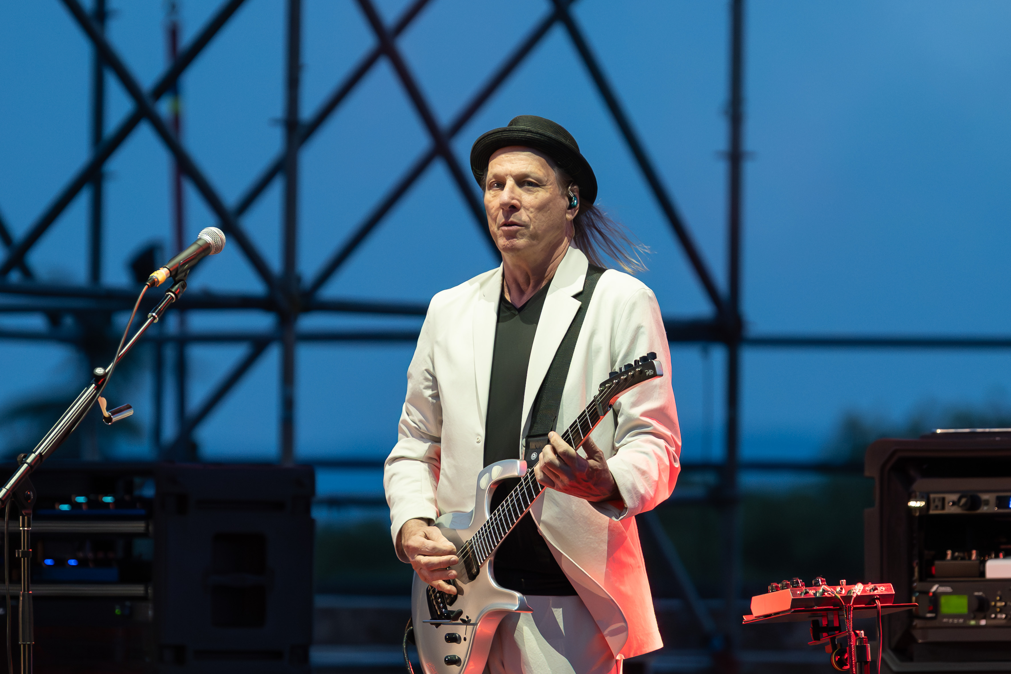 Adrian Belew, BEAT — jazz photo by Gabriele Guala | All About Jazz