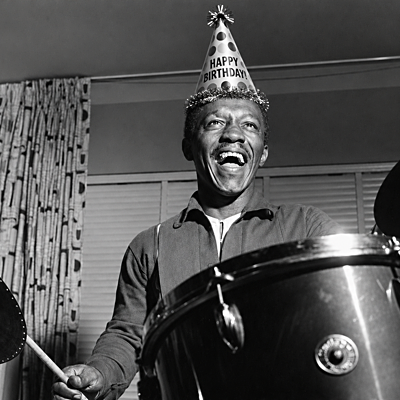 If You Build It...; New York's Hottest New Club; John Coltrane and Santana, Zela Margossian, plus Goldings, Bernstein & Stewart, and More — jazz photo by Michael Ricci | All About Jazz