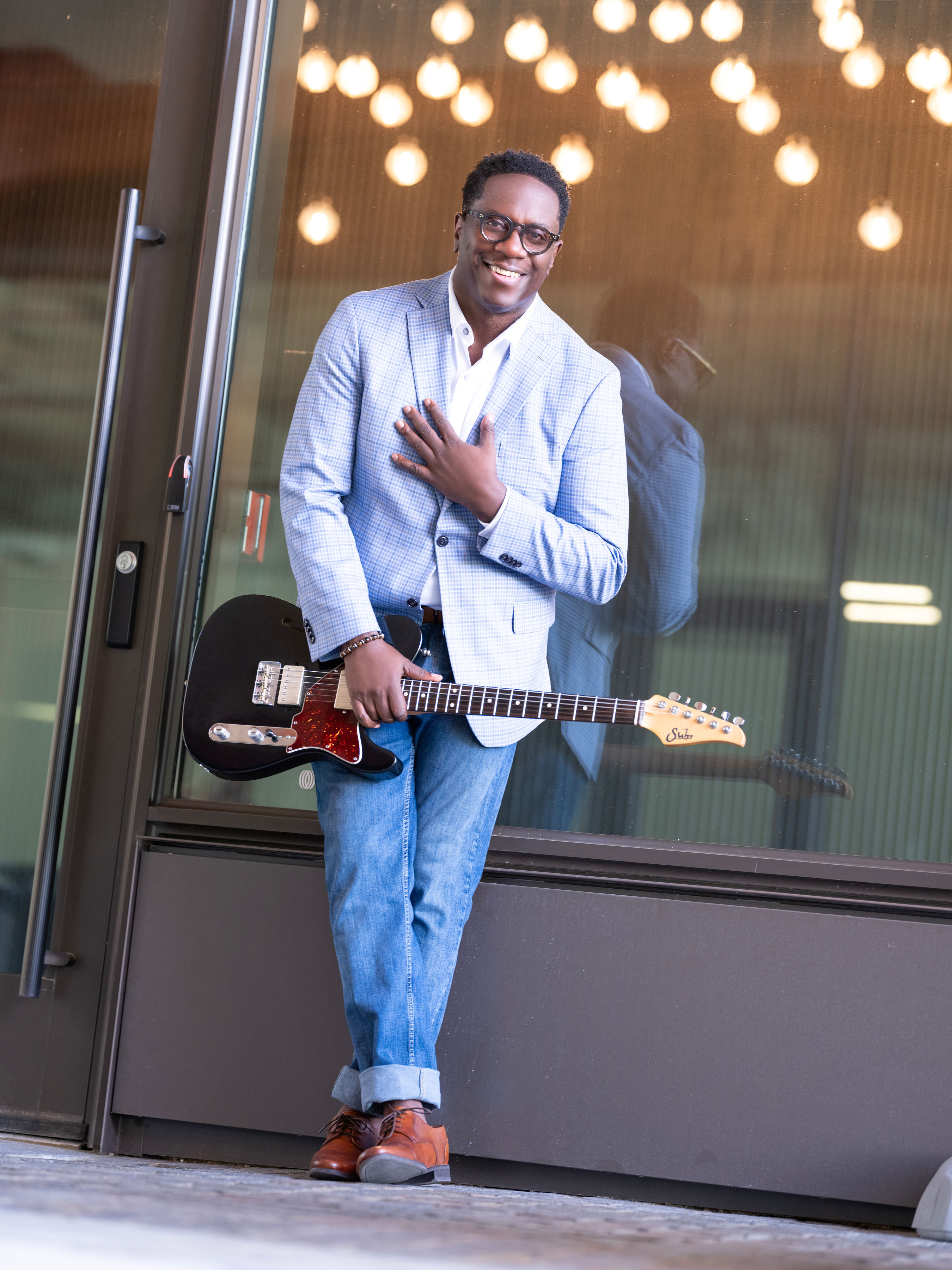 Special Mother's Day Event With Kevin Jackson