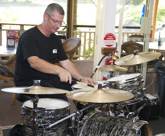 Richard Goldner, Performing with Ian Beddows Trio