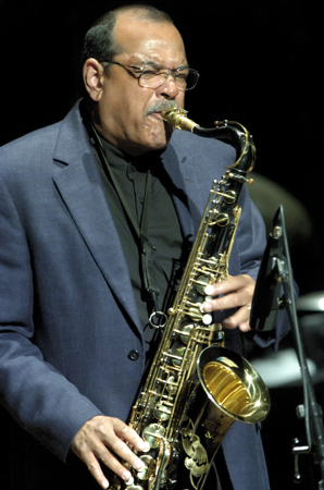 Ernie Watts