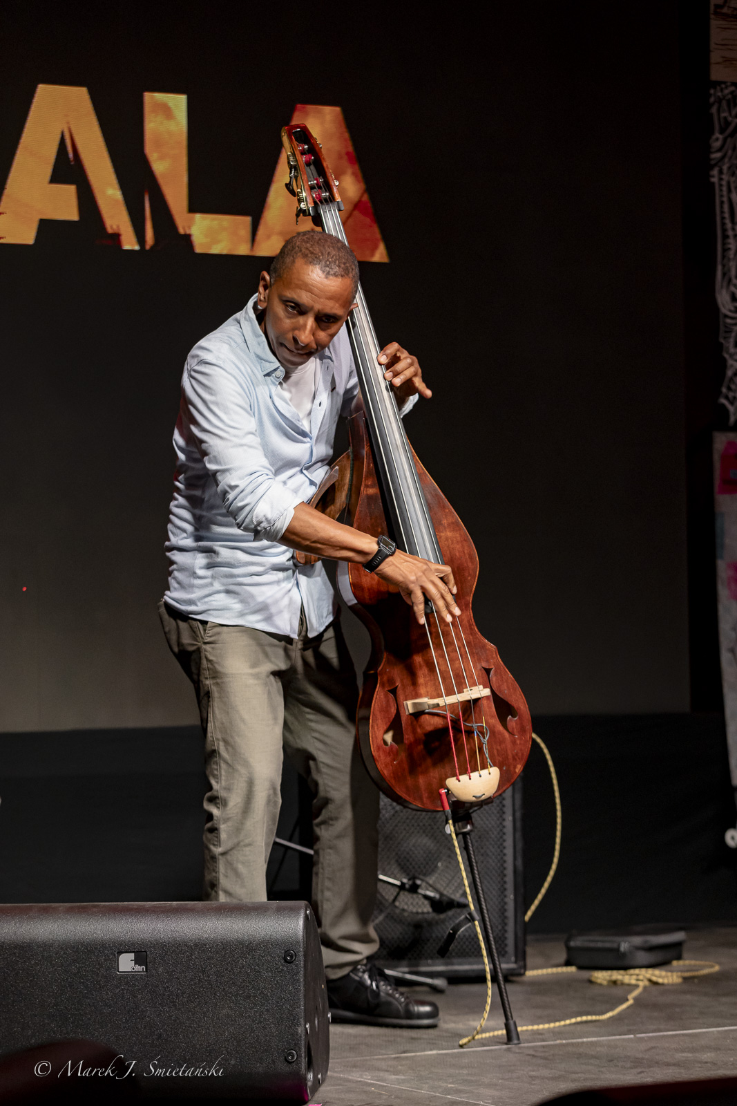Omar Rodriguez Calvo — jazz photo by Marek J. Śmietański | All About Jazz