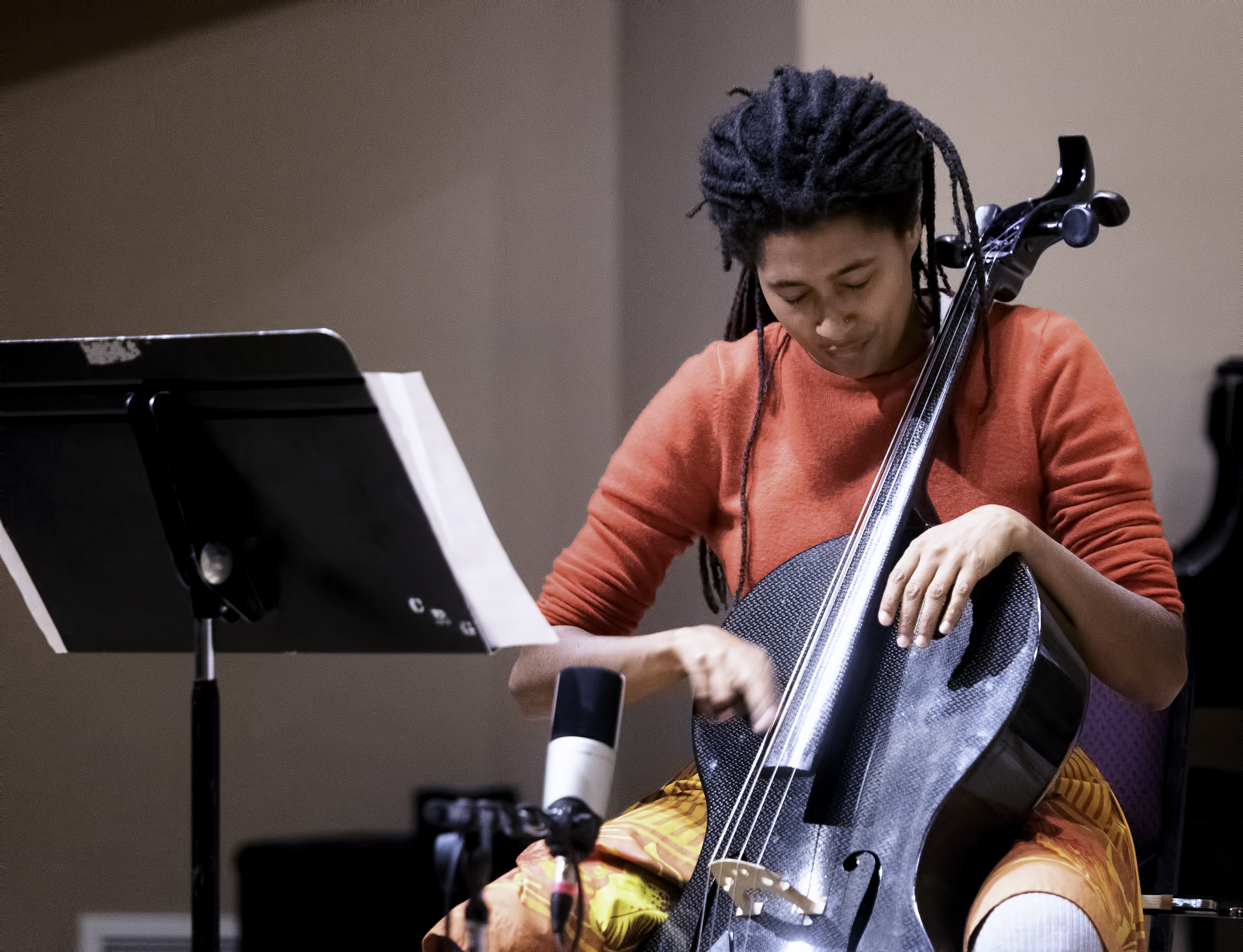 Tomeka Reid with Tomas Fujiwara's 7 Poets Trio at the Guelph Jazz Festival 2019