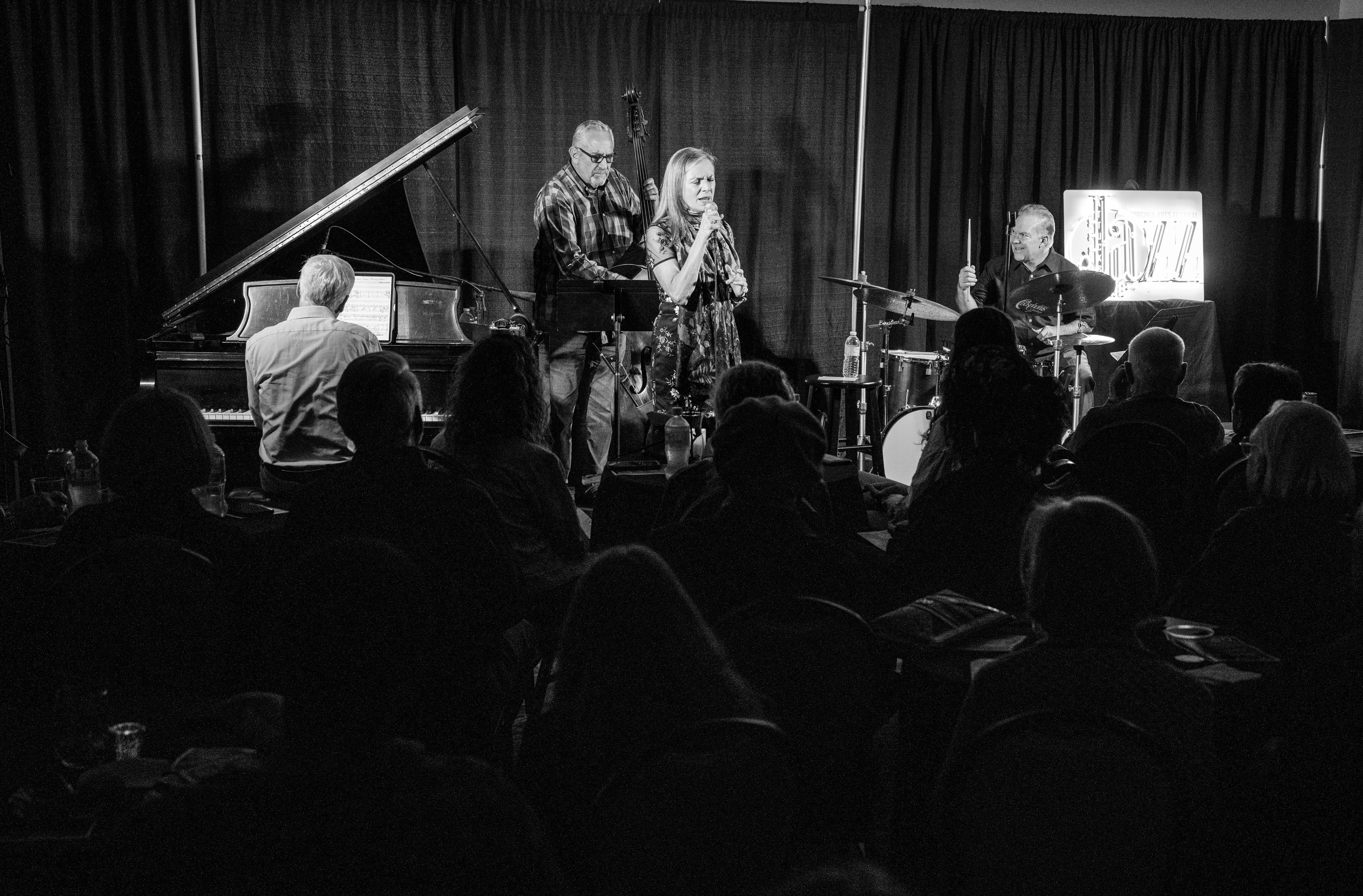 Dominique Eade with the John Toomey Trio