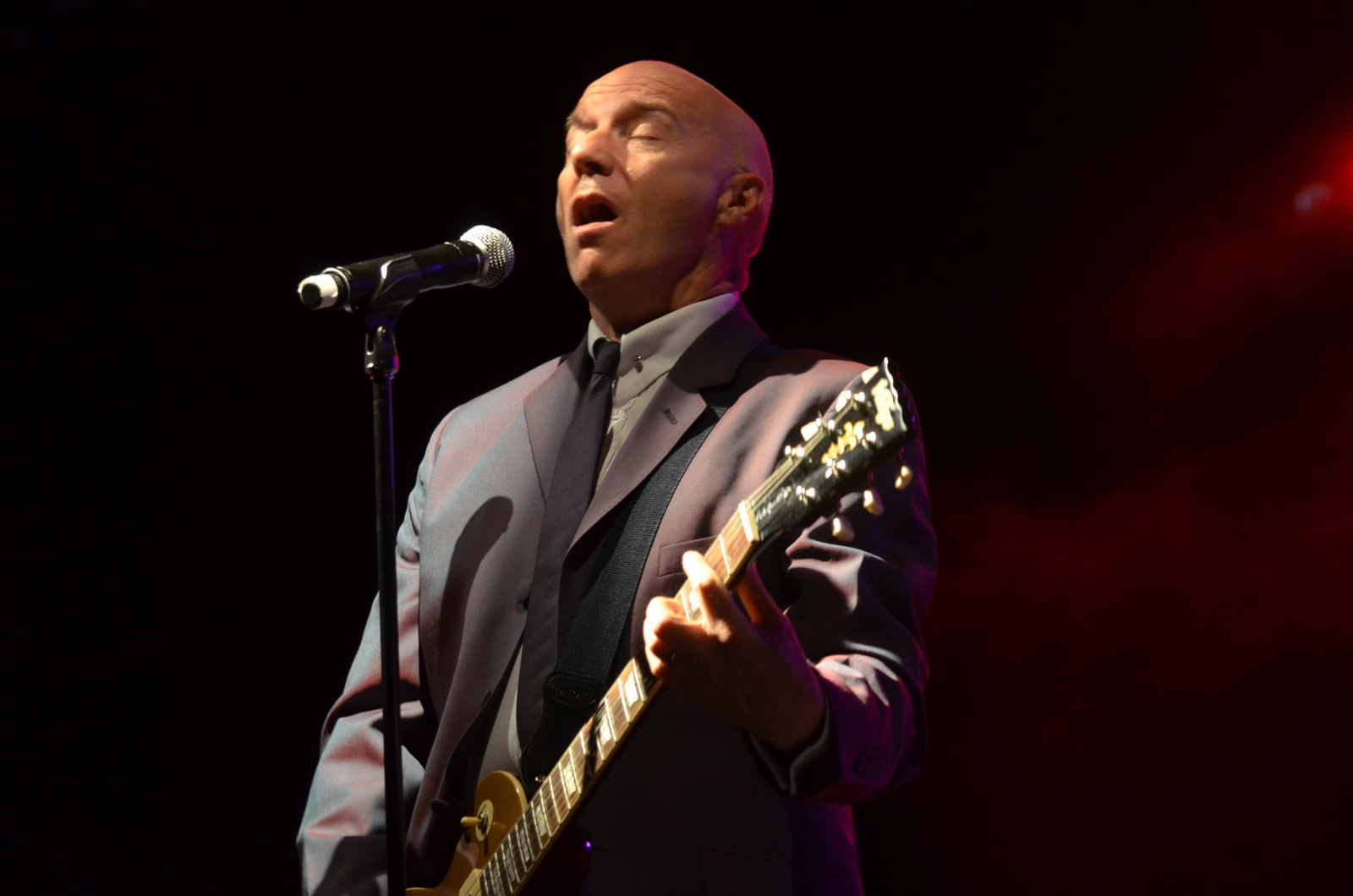 Midge Ure Performing at the Retro Futura Show on 8-23-2014.