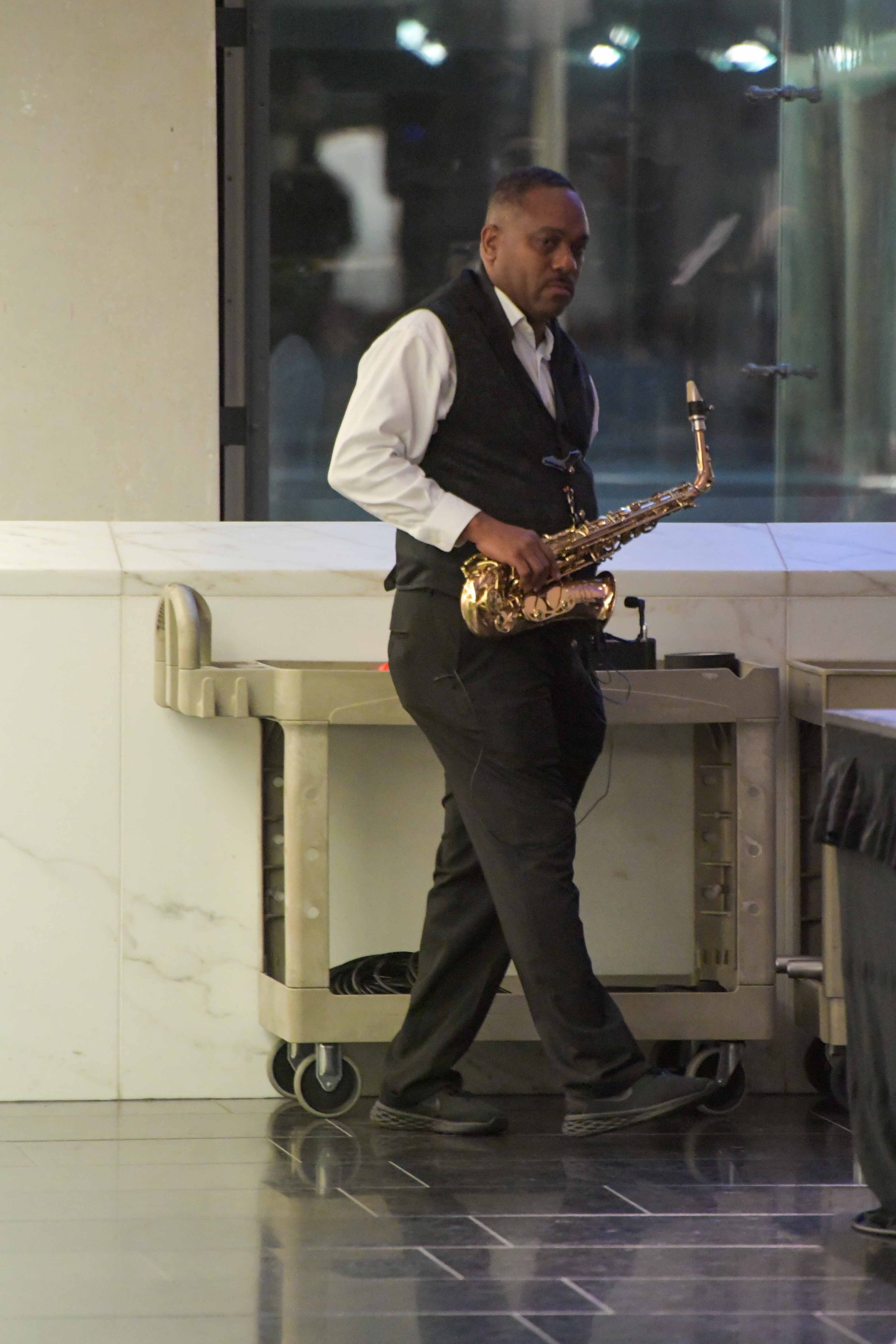 Marcus Click - tenor