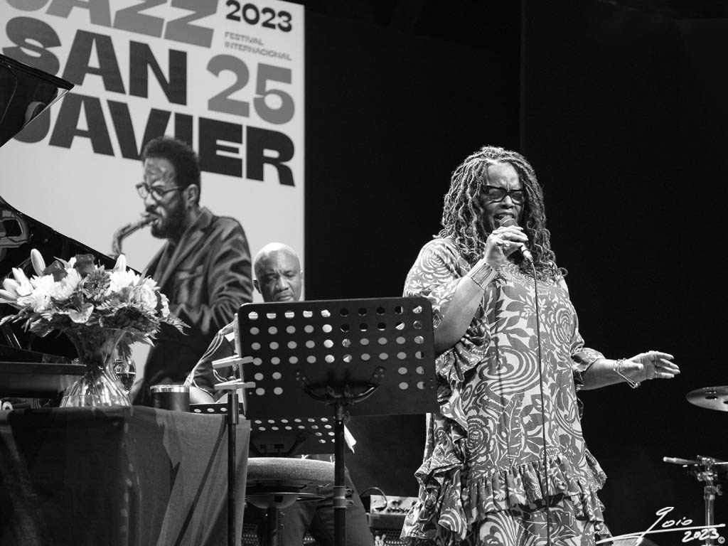 Dianne Reeves-2023-(2)