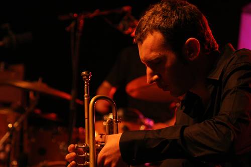 Raphael Anker with "Gekko Invite NK" at the Festival Des Cropettes de L'Amr, Geneva, Switzerland,2005