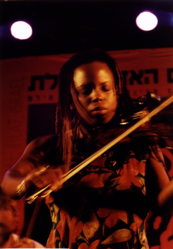 2002-08-27 Regina Carter, Red Sea Jazz Festival, Eilat, Israel
