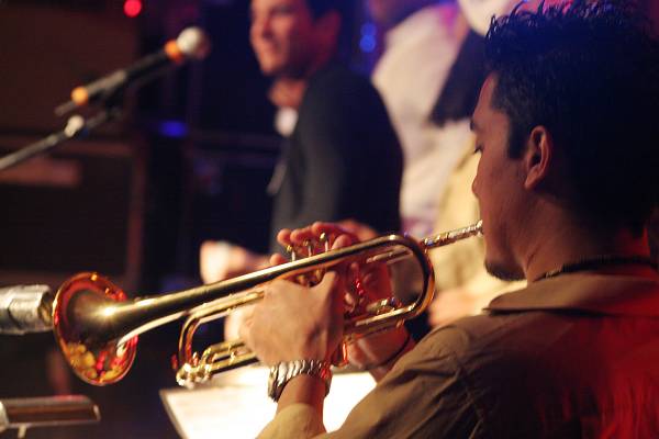 Giovanni Siveroni with "Batambo"at the Kilimandjaro Festival, Thonon-Les-Bains, France, 2005