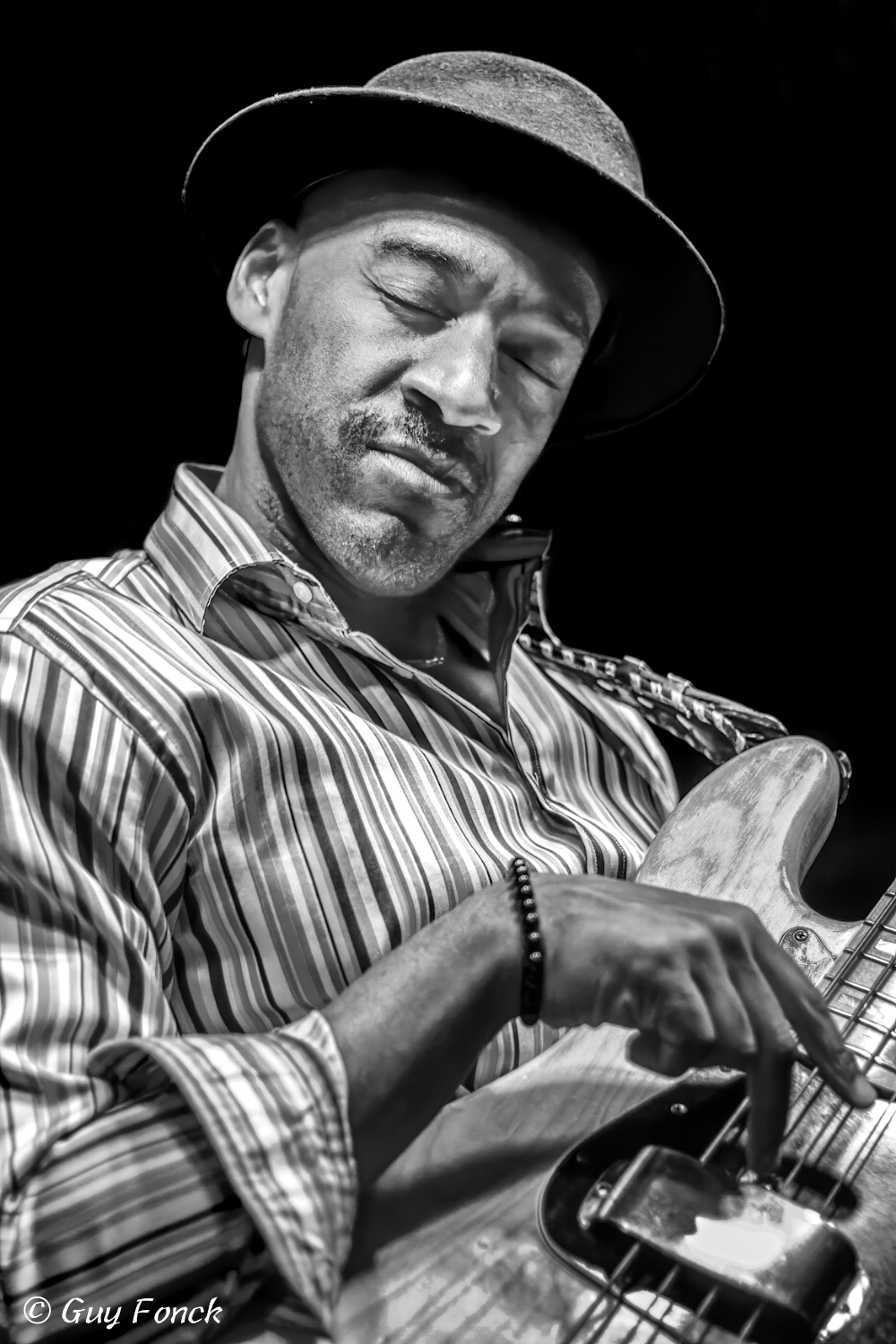Marcus Miller 2005 — jazz photo by Guy Fonck | All About Jazz