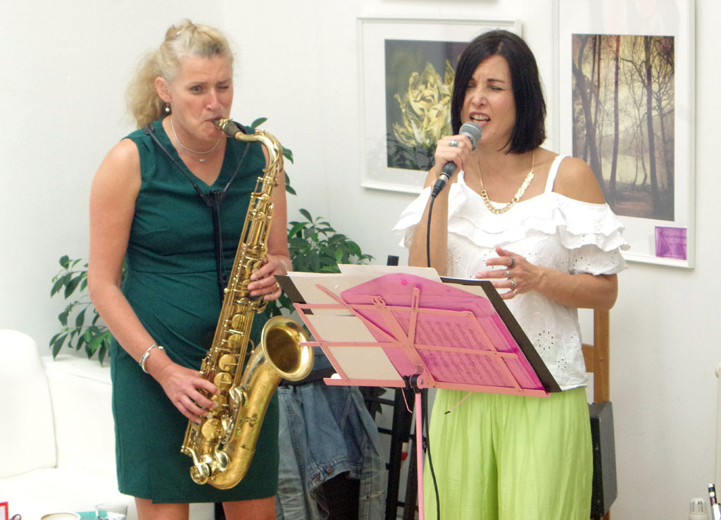 Jo Harrop and Friends