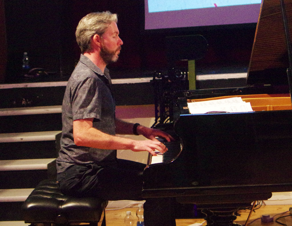 Tim Garland's Lighthouse Trio