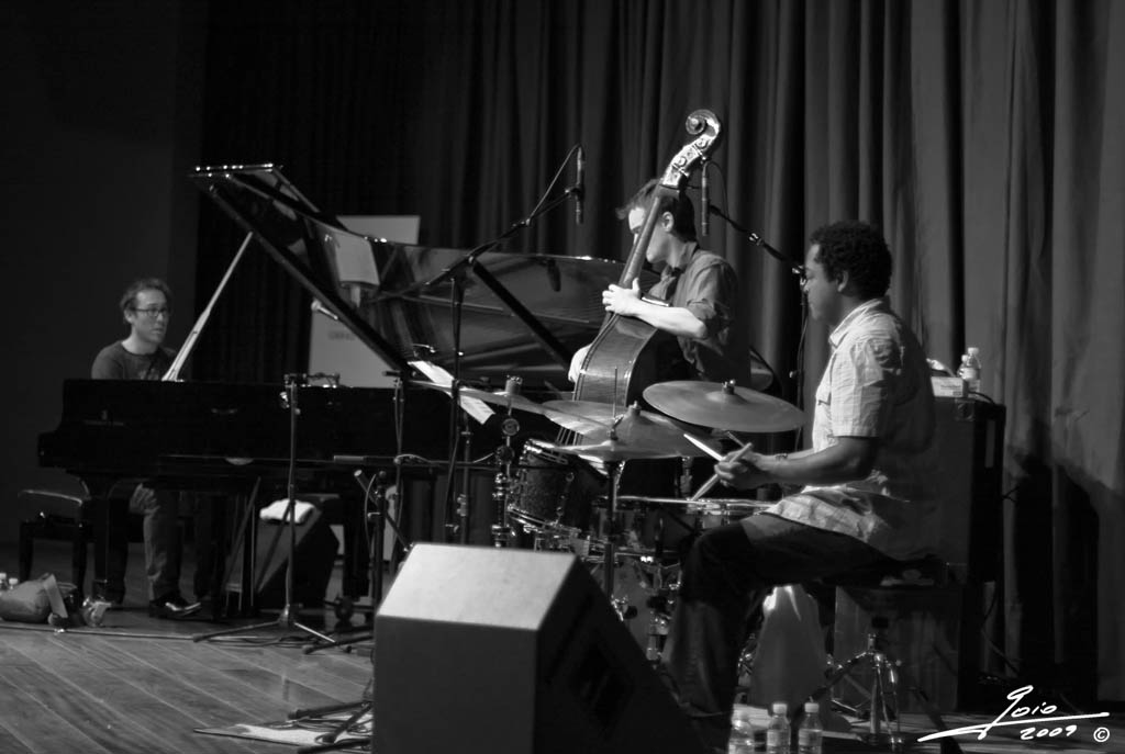 Yaron Herman Trio-2009