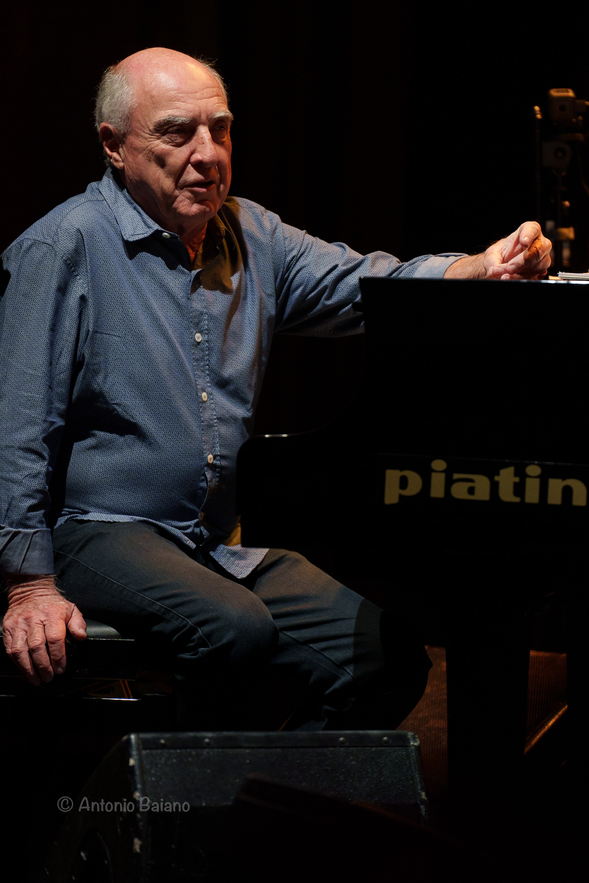 Nelson Ayres