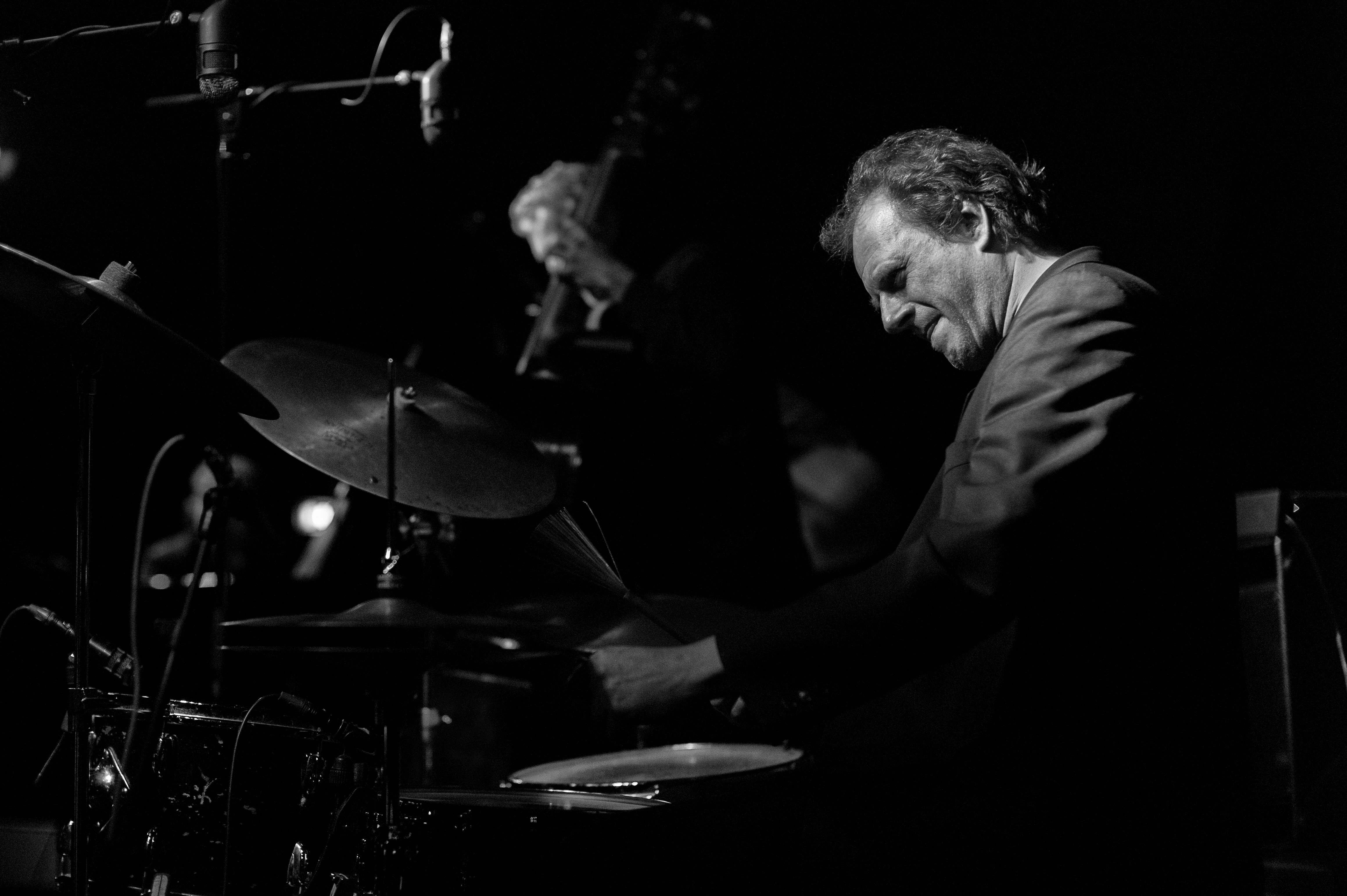 Frands Rifbjerg performing with Carsten Dahl Trio