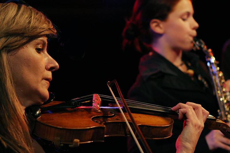 Isabelle Borel and Maria Grand Kohan with a "Tango Workshop" Directed by Eduardo Kohan, Sud Des Alpes, Amr, Geneva, Switzerland,