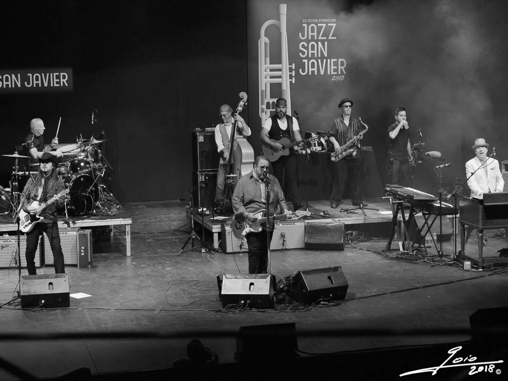 The Mavericks-2018-(1)