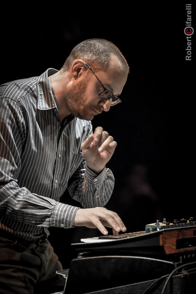 Adam Benjamin, Kneebody, Bluenote, Milan