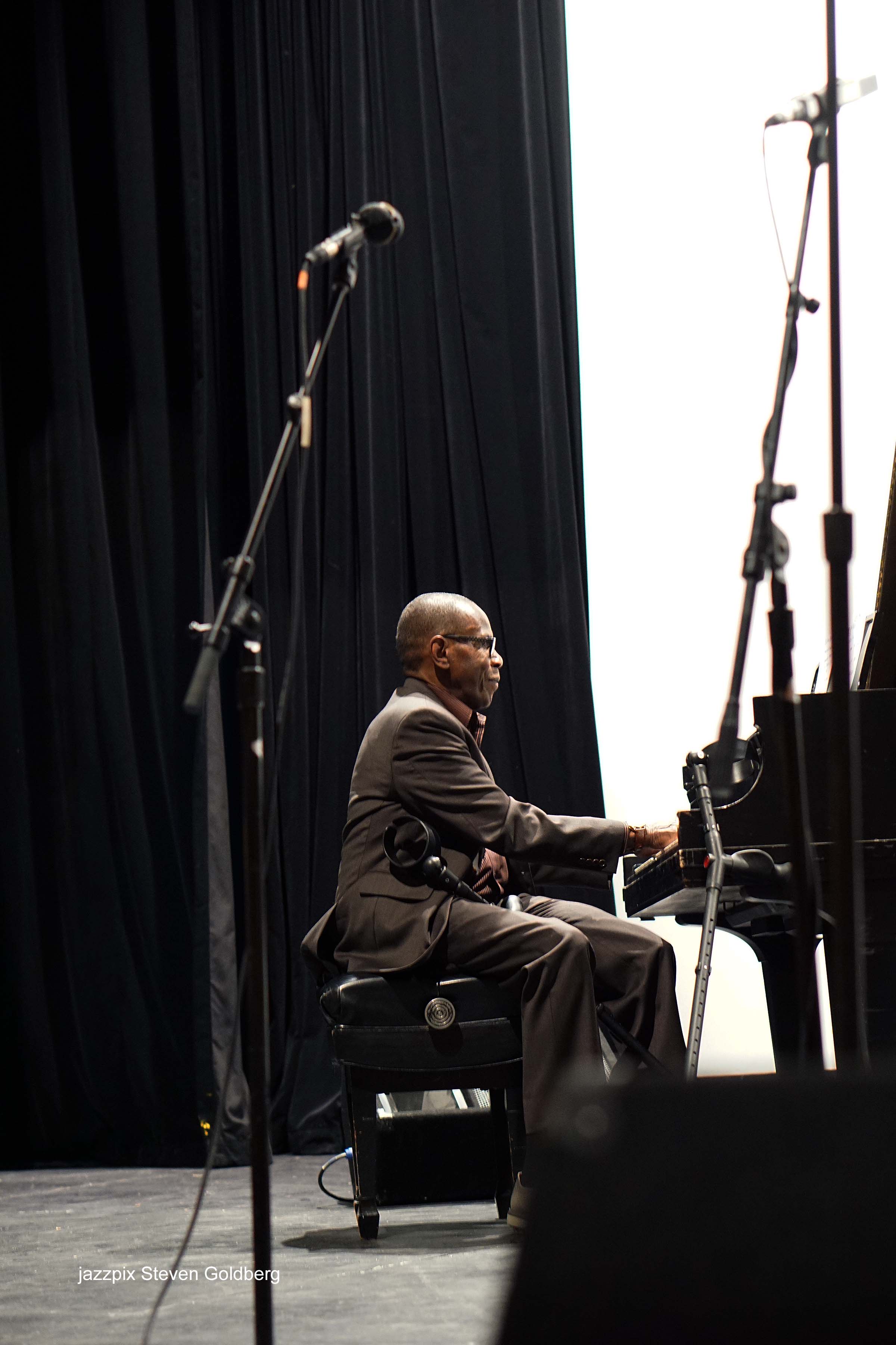 George Cables