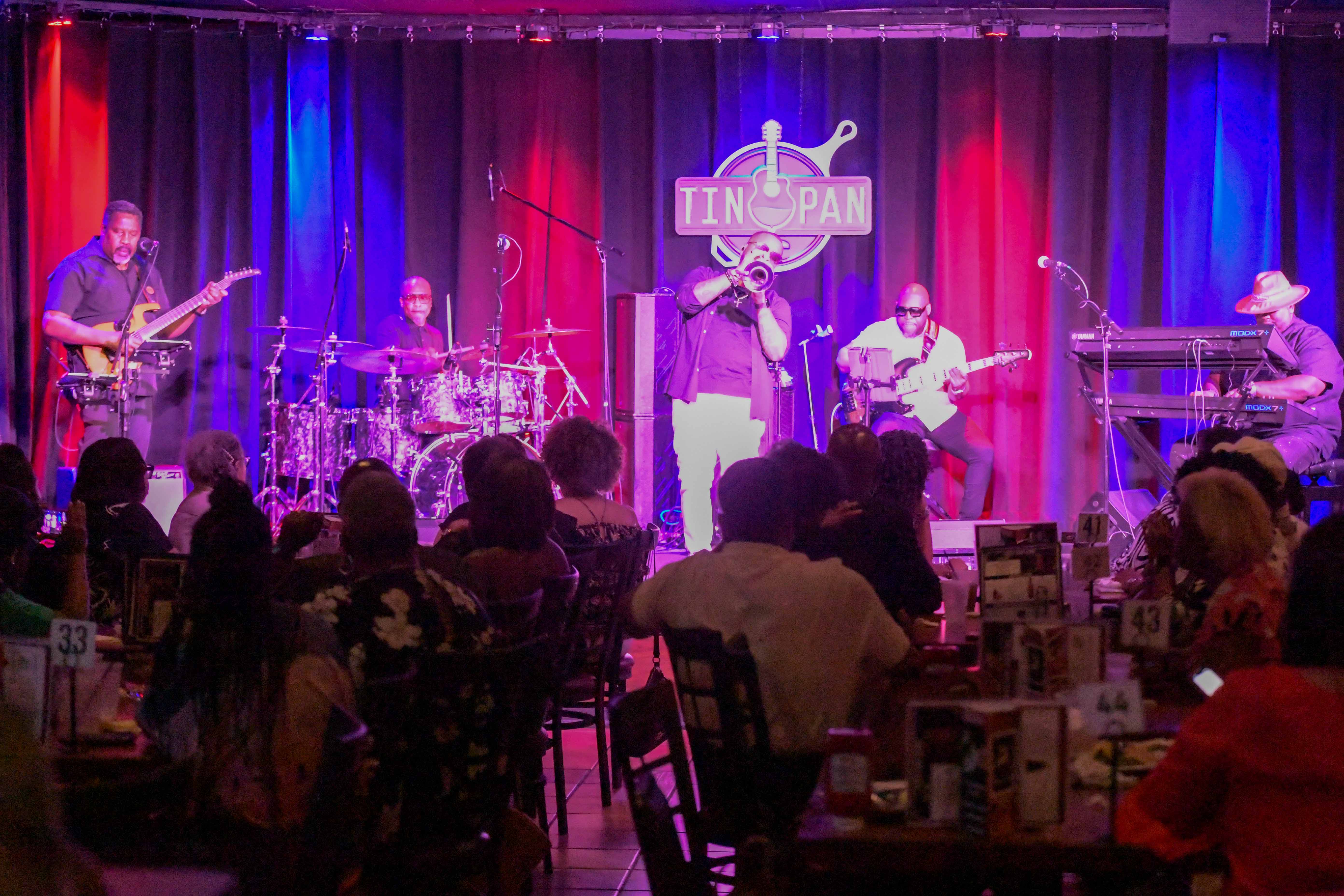 Lin Rountree - trumpet, Corey Baker - base, Waren Jones - keyboards,  Stan Couper - guitar,  Spyda - drums