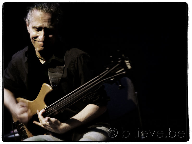 Michael Manring
