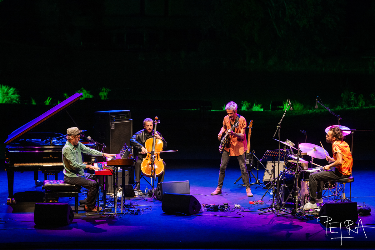 Bonbon Flamme — jazz photo by Petra Cvelbar | All About Jazz