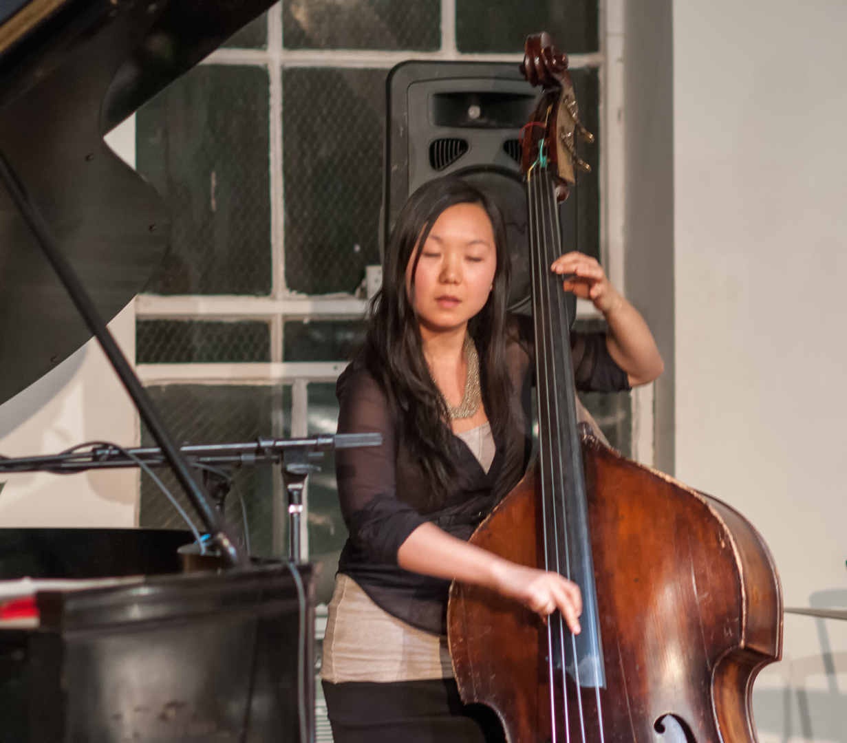 Linda oh with quartet at the jazz gallery