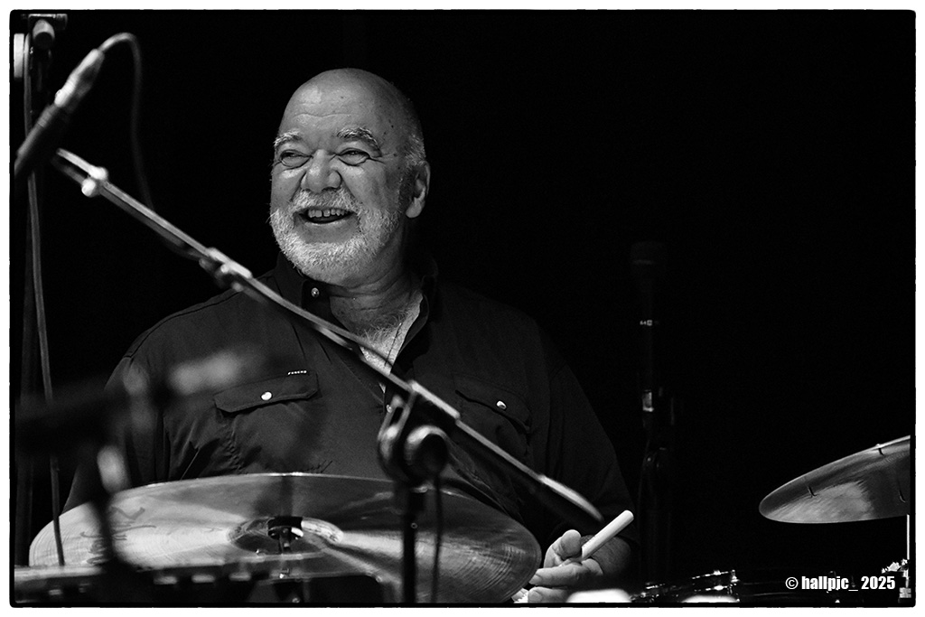 Peter Erskine & the Dr. Um Band feat. Mike Mainieri