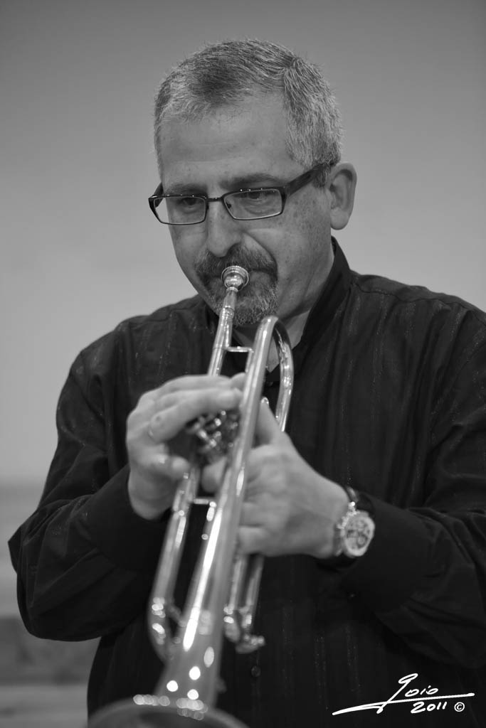 J Manuel Lorenzo-2011